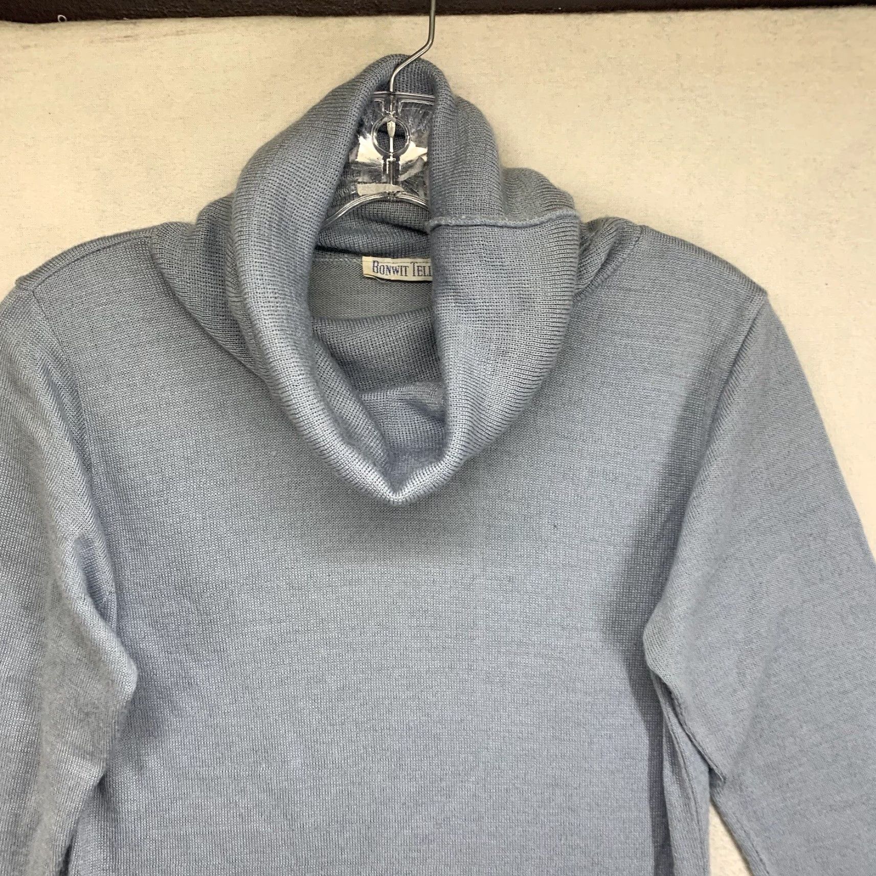 Vintage Bonwit Teller Womens XS Light Blue Pullover Long Sleeve Sweater Top Mock Neck vintage Slim Knit Solid 70s 80s Casual Party/Cocktail Womens Size XS / US 0-2 / IT 36-38 - 3 Thumbnail
