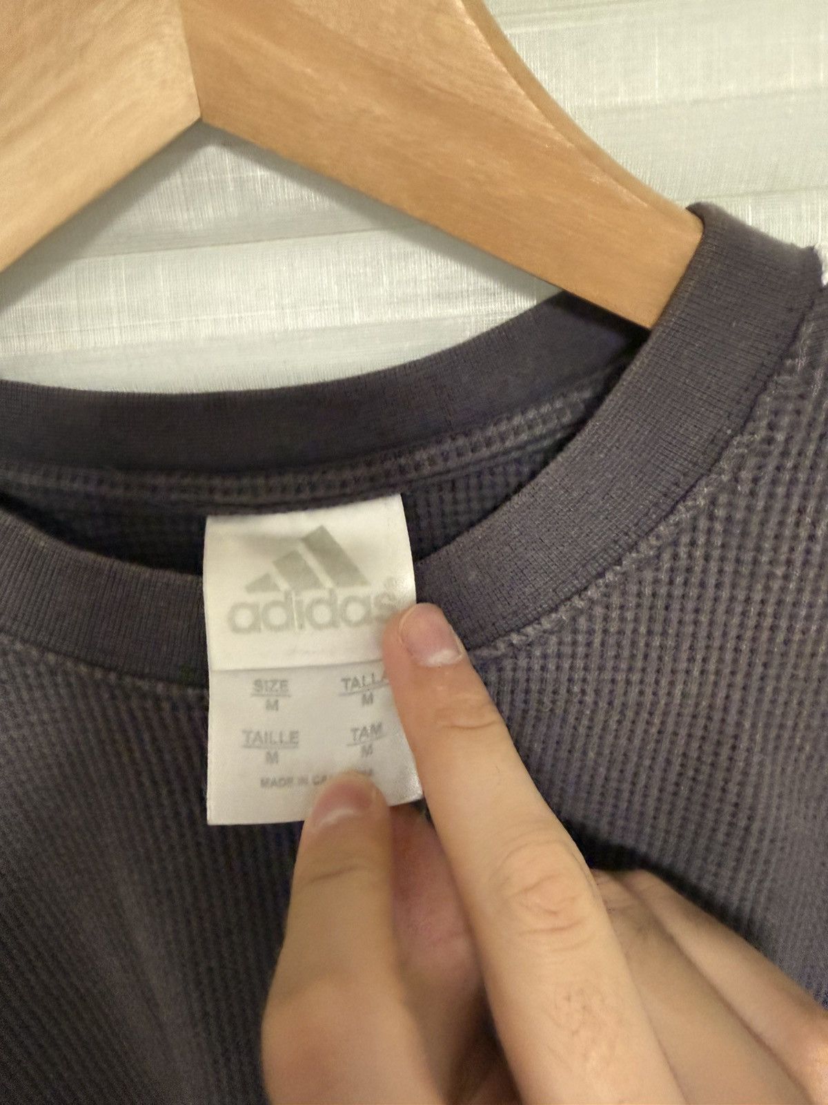 Adidas Stripped adidas thermal Size US M / EU 48-50 / 2 - 2 Thumbnail