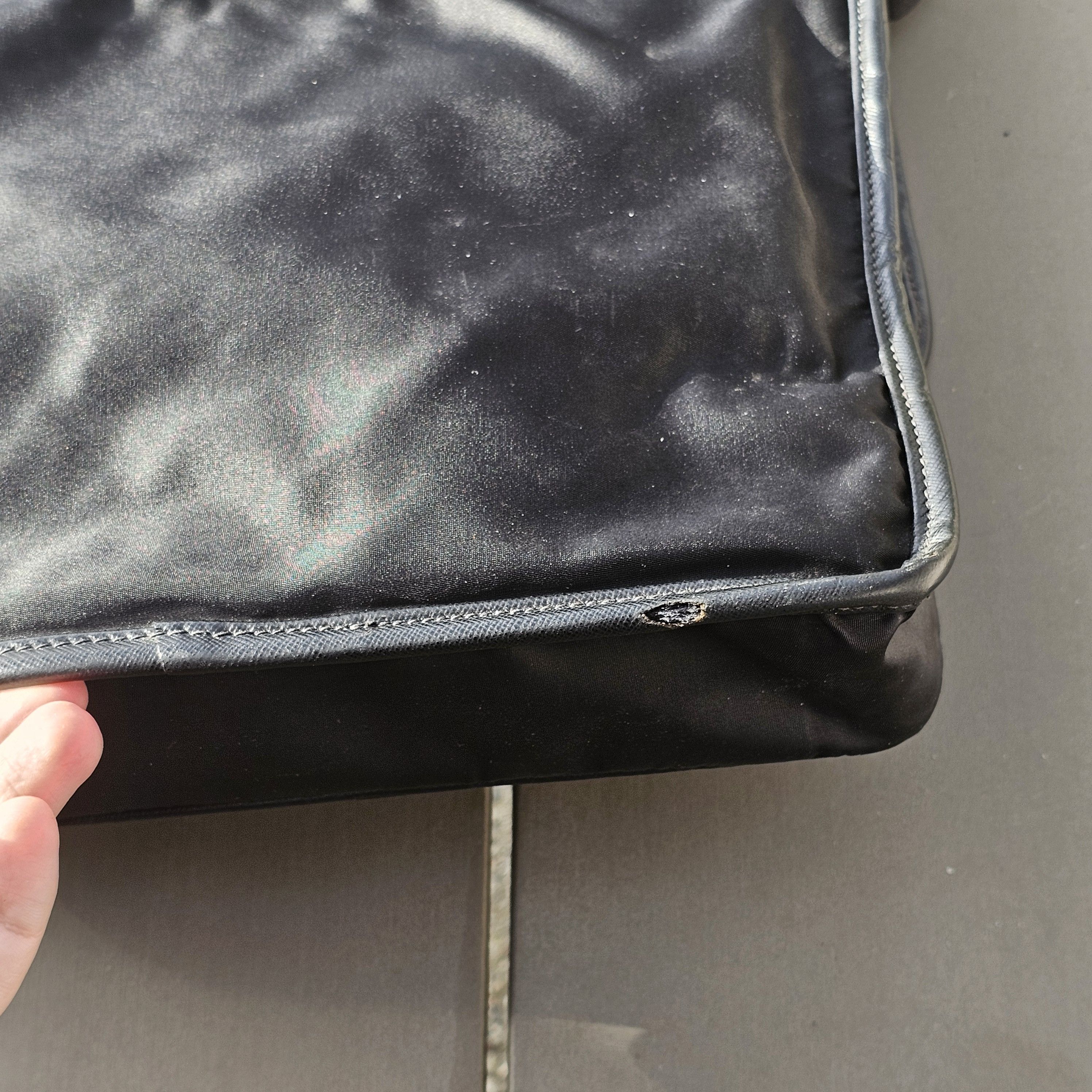 Prada Rare prada nylon messenger Size ONE SIZE - 10 Thumbnail