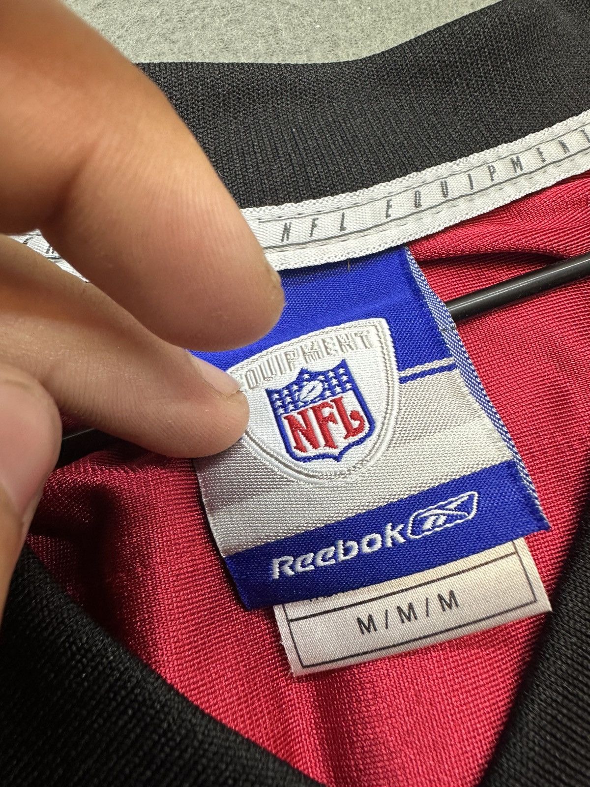 Reebok Reebok NFL Derrick Brooks Jersey red size L very good Size US M / EU 48-50 / 2 - 5 Thumbnail
