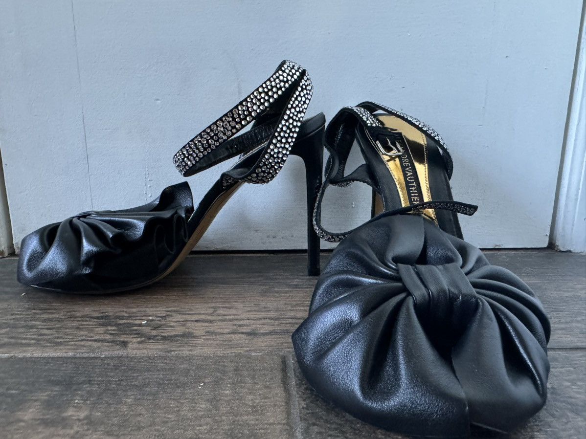 Alexandre Vauthier Bowie Black Leather Bow Crystal Sandals Pumps Size US 8 / IT 38 - 2 Thumbnail