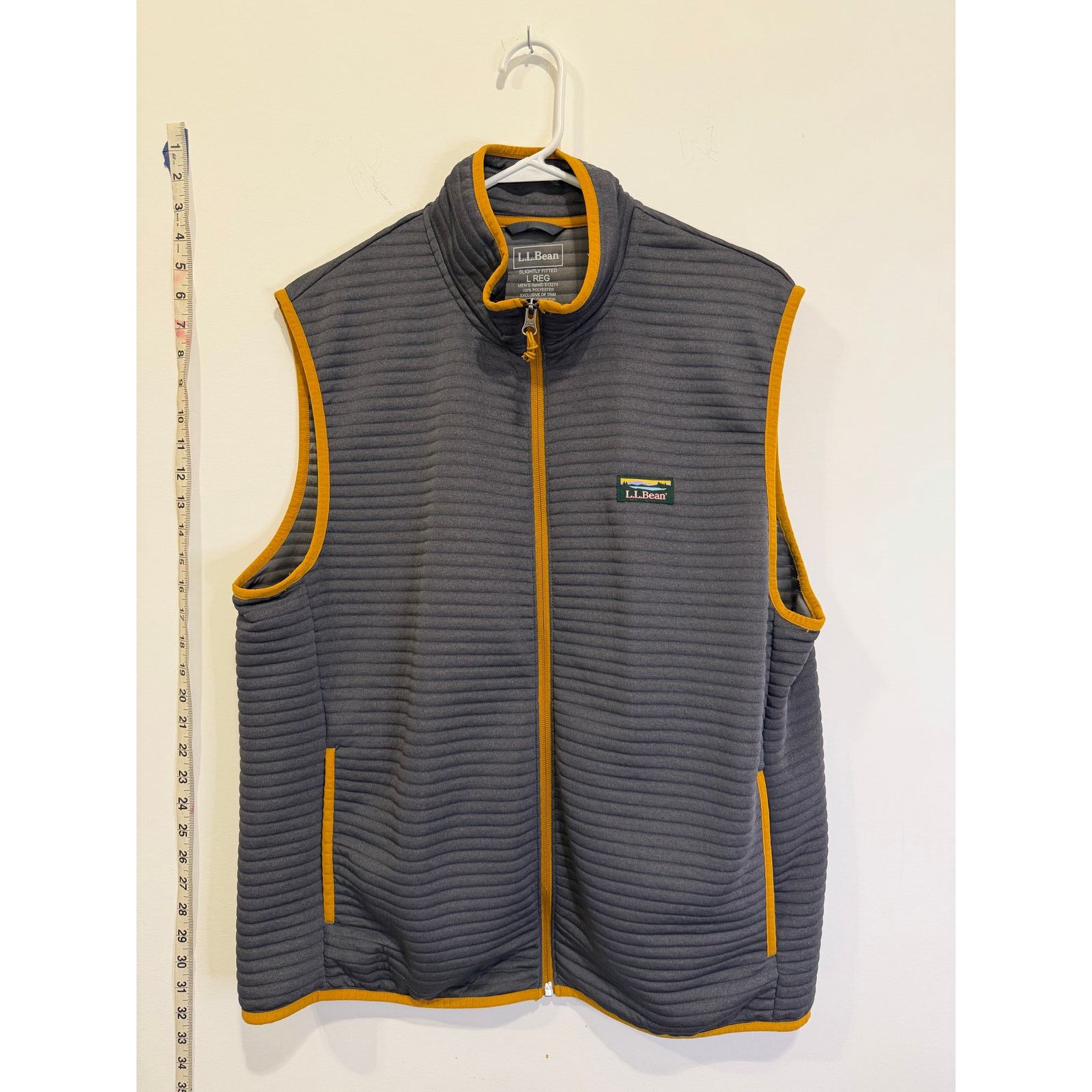 L.L. Bean NWOT L.L.Bean Men's Airlight Vest size large Size US L / EU 52-54 / 3 - 2 Thumbnail