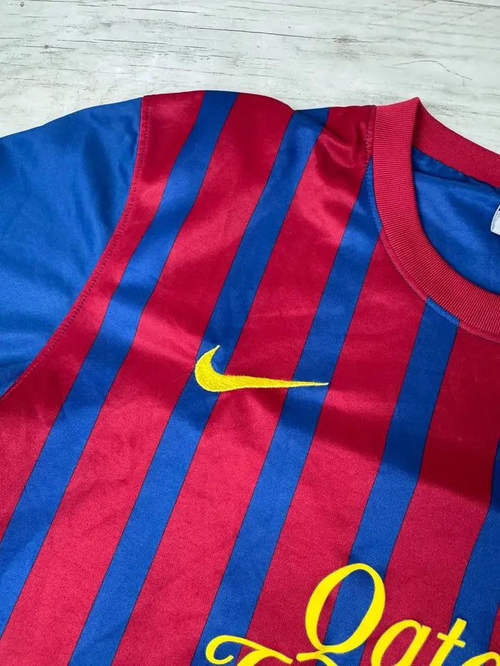 Nike Nike FC Barcelona 2011 2012 Messi #10 Home Shirt Jersey Size US L / EU 52-54 / 3 - 9 Thumbnail