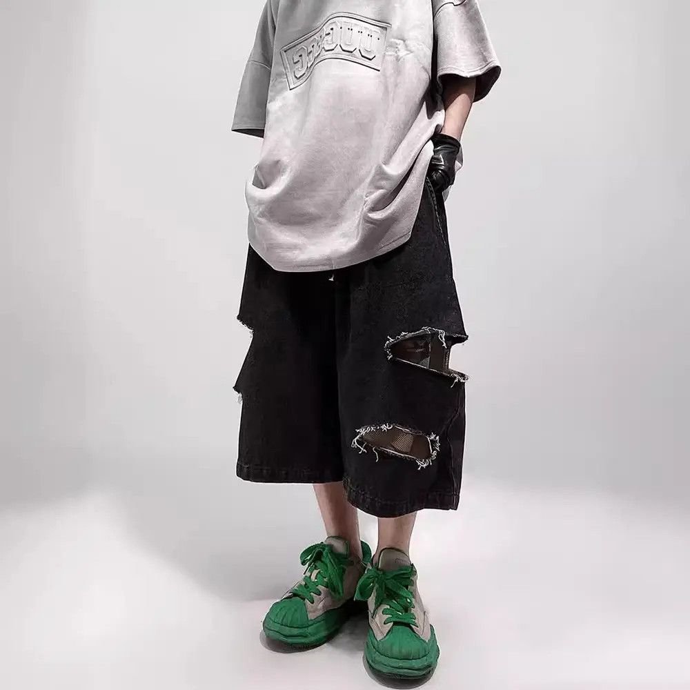 Japanese Brand × Jean Black Distressed Denim Shorts Size US 34 / EU 50 - 3 Thumbnail