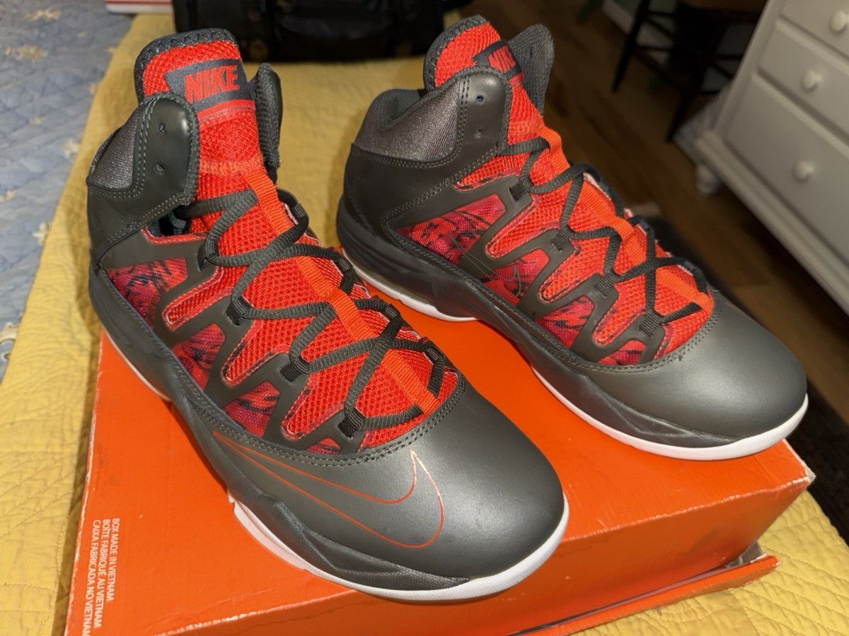 Nike Nike Air Max Stutter Step Grey/Orange size 9 VNDS! Size US 9 / EU 42 - 8 Thumbnail