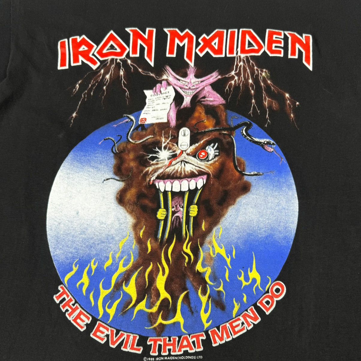 Band Tees Vintage 1988 Iron Maiden The Evil That Men Do Euro T Shirt Size US L / EU 52-54 / 3 - 5 Thumbnail
