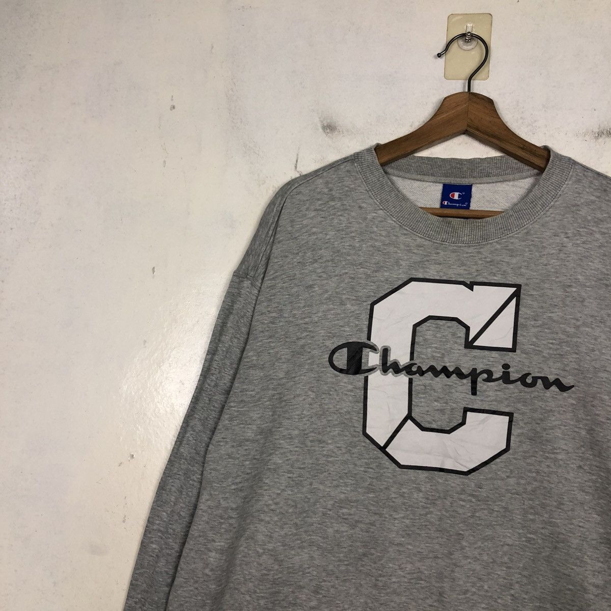 Japanese Brand 📌Vintage Sweatshirt Champion Big Logo Size US L / EU 52-54 / 3 - 9 Thumbnail