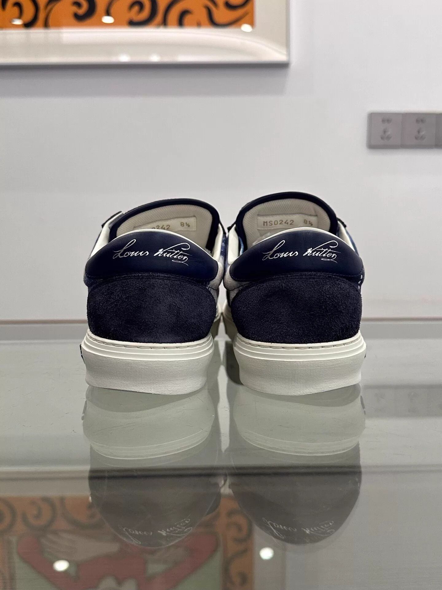 Louis Vuitton LV Ollie Monogram Colorblock Sneaker Men's Uk8.5=EU42.5 Size US 9.5 / EU 42-43 - 5 Thumbnail