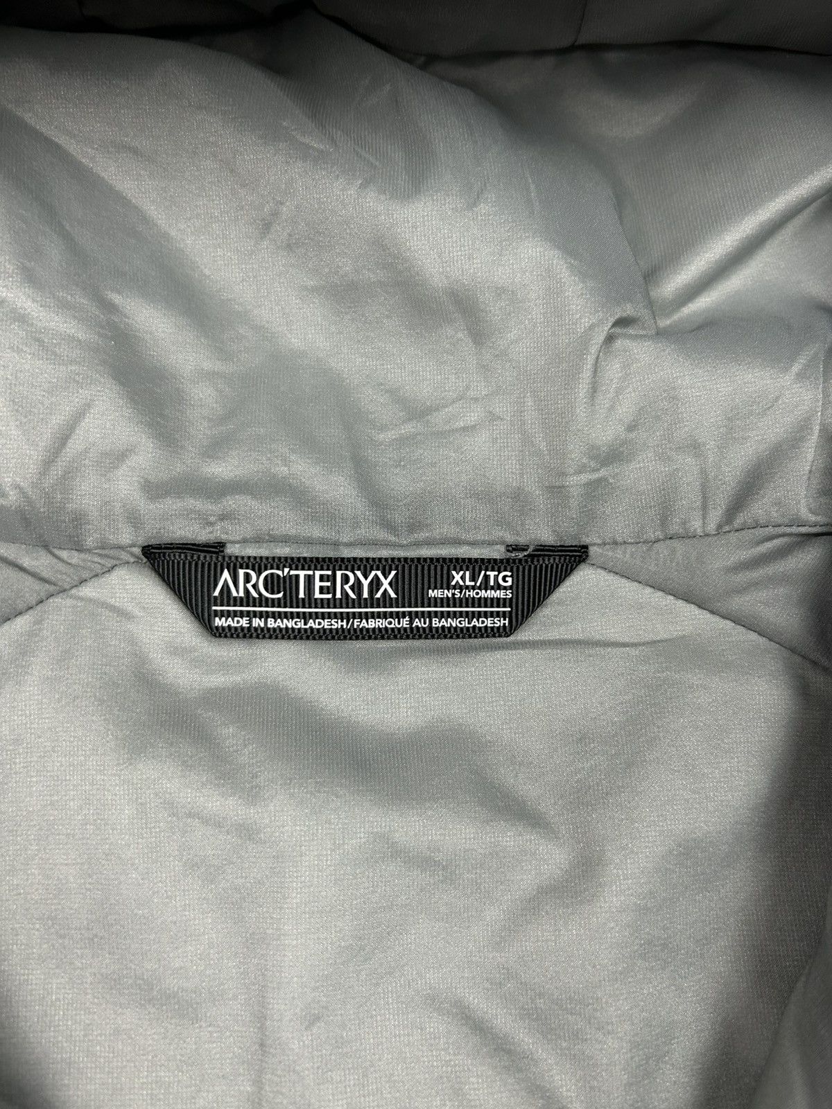 Arc'teryx Arc’teryx Atom Hoody Void XL Size US XL / EU 56 / 4 - 4 Thumbnail
