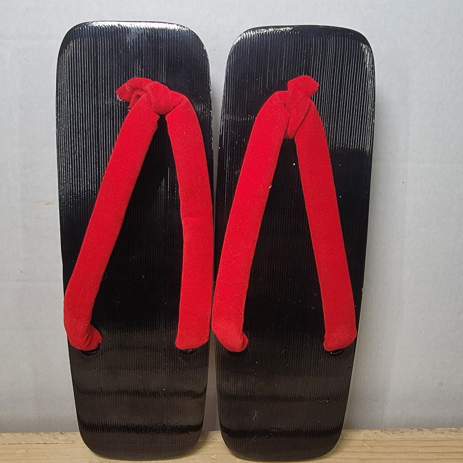 Other Japanese Wooden Clogs - Japanese Medium (Women's 8 Narrow) Size US 8 / IT 38 - 1 Thumbnail