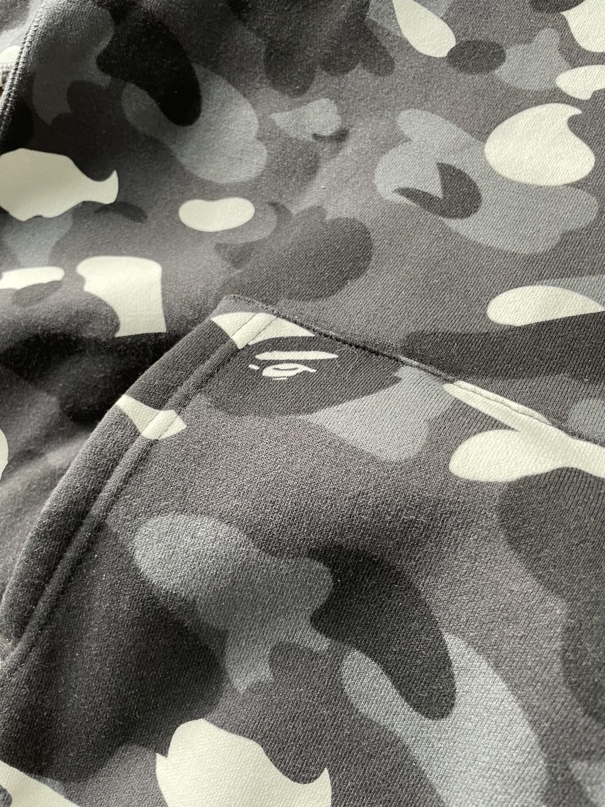 Bape Camouflage Bape Pullover|M|Neu mit Ettiket|OriginalNP:296€ | Size US M / EU 48-50 / 2 - 11 Thumbnail