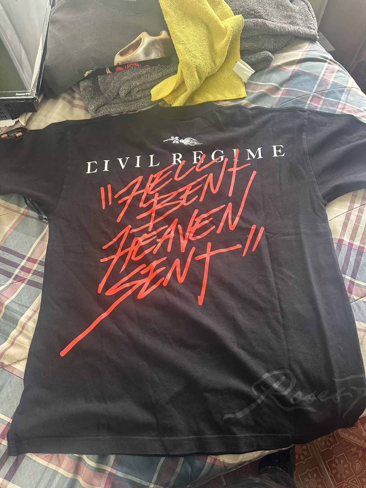 Civil Regime Civil regime devil tee shirt size s Size US S / EU 44-46 / 1 - 2 Thumbnail