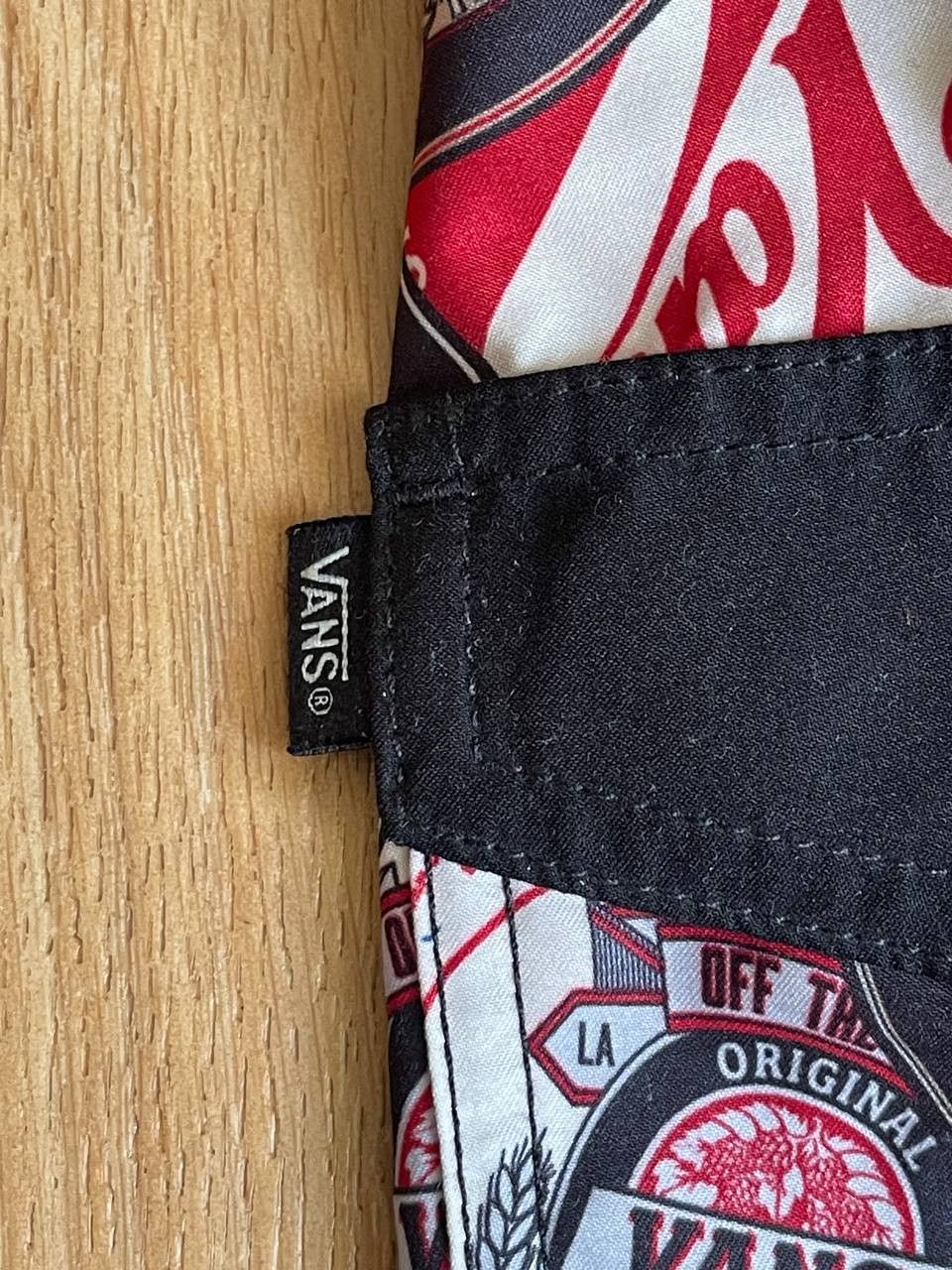 Vans Vans Board Shorts Vintage Size US 34 / EU 50 - 14 Thumbnail