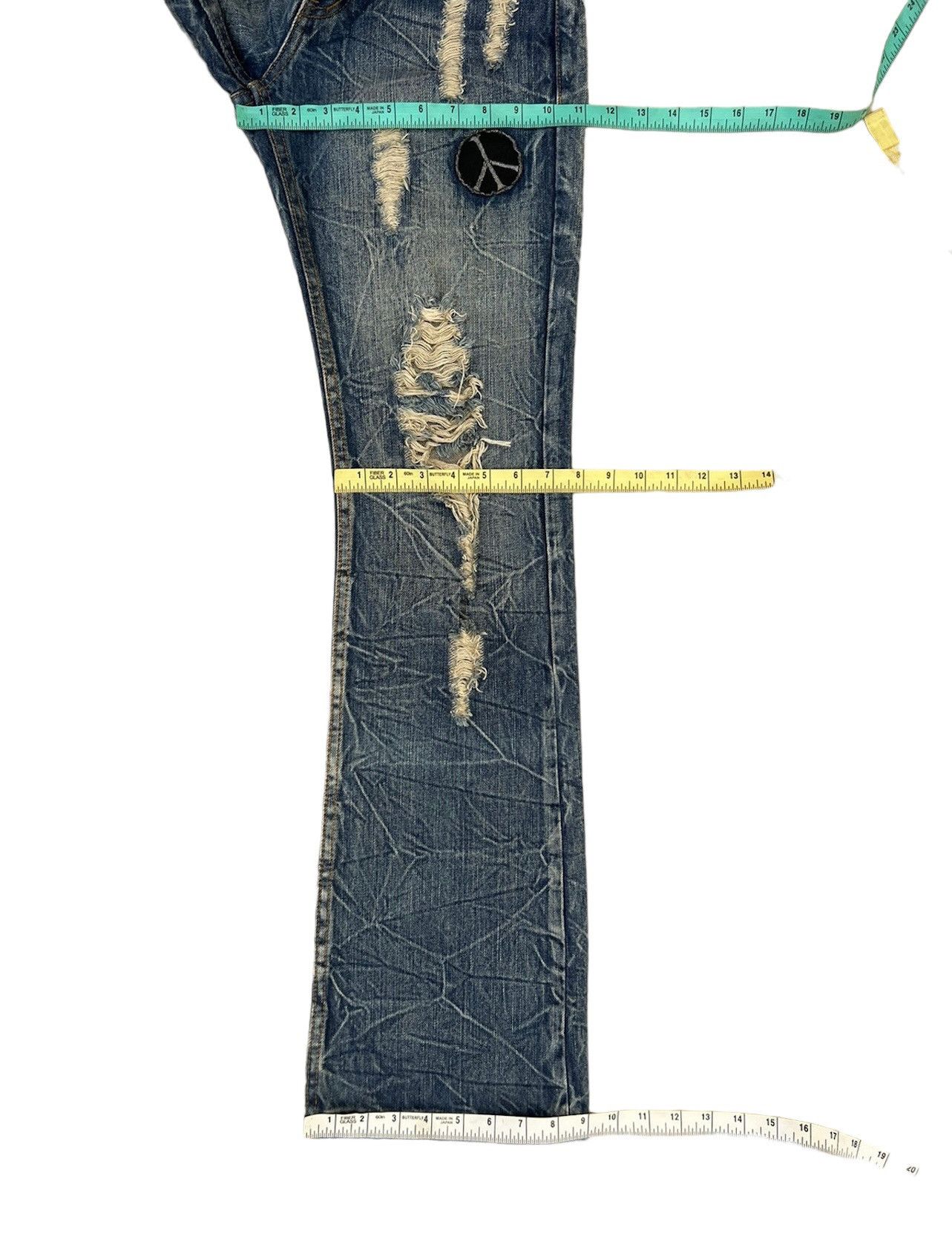 Vintage Vintage Diviner Japan Distressed Denim Flare Jeans Size US 29 - 4 Thumbnail