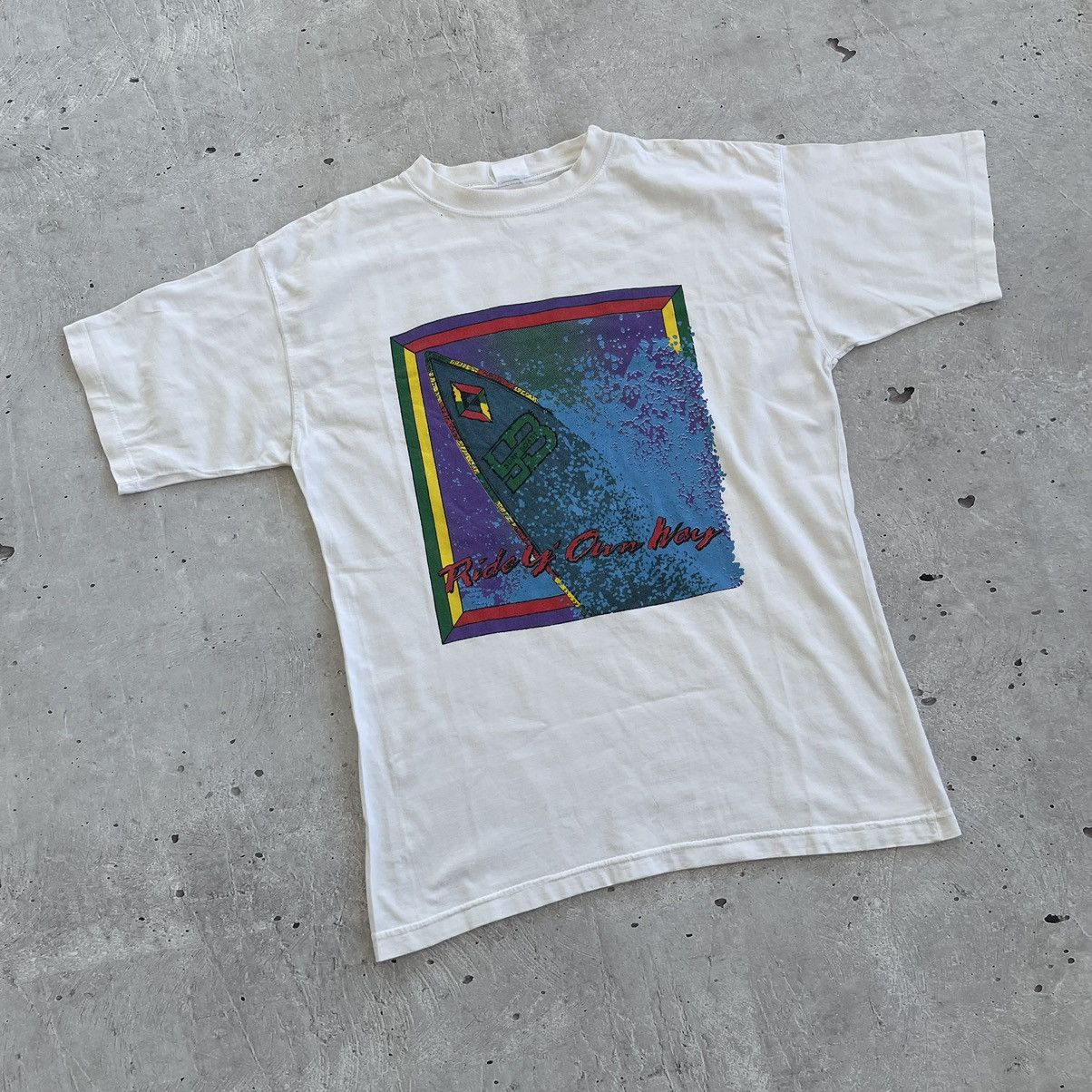 Vintage Vintage 90’s Surf board t-shirt y2k Size US L / EU 52-54 / 3 - 2 Thumbnail