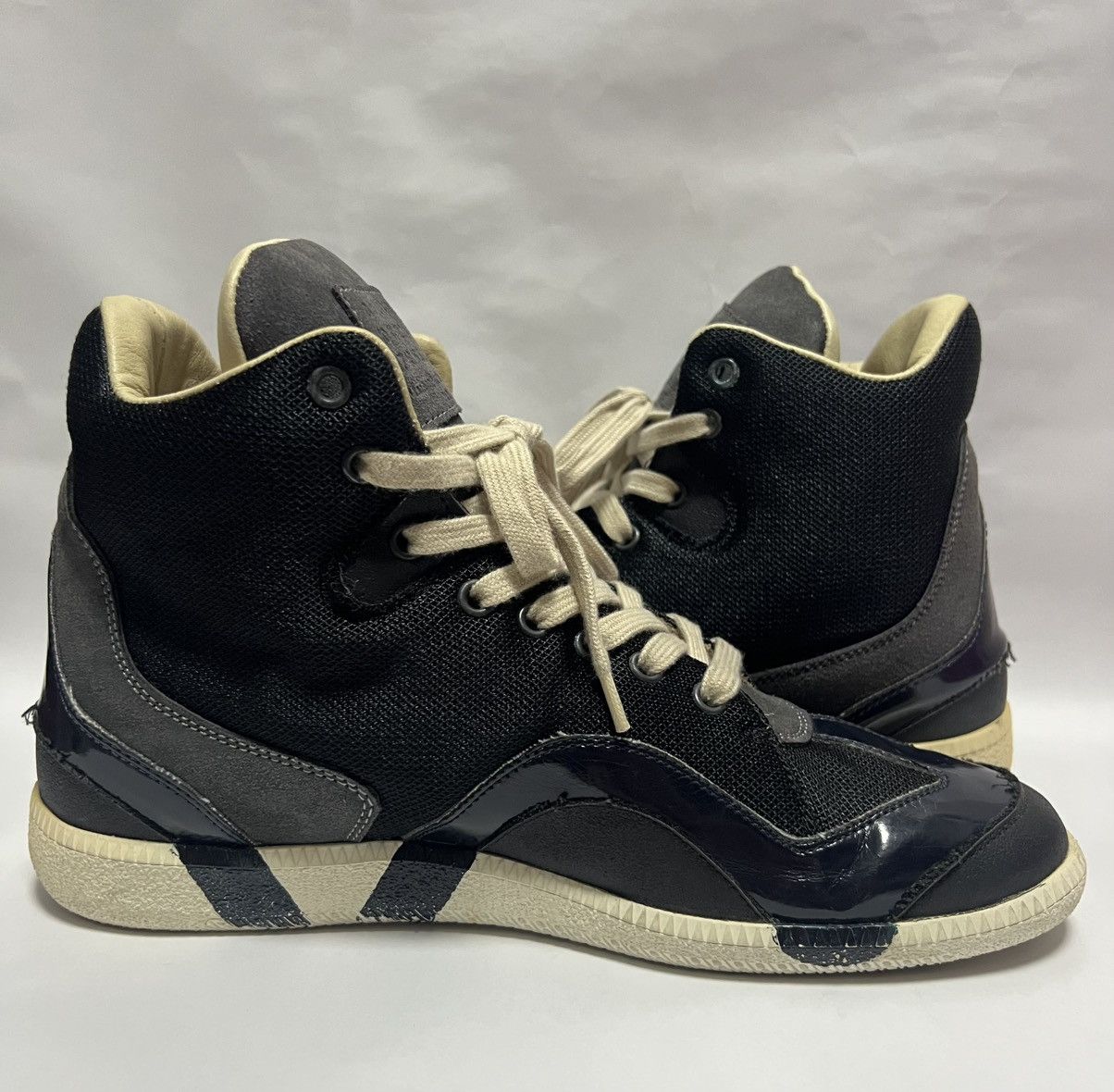 Maison Margiela Maison Margiela - F/W 13’ - High-Top Sneaker Navy Size US 8.5 / EU 41-42 - 9 Thumbnail