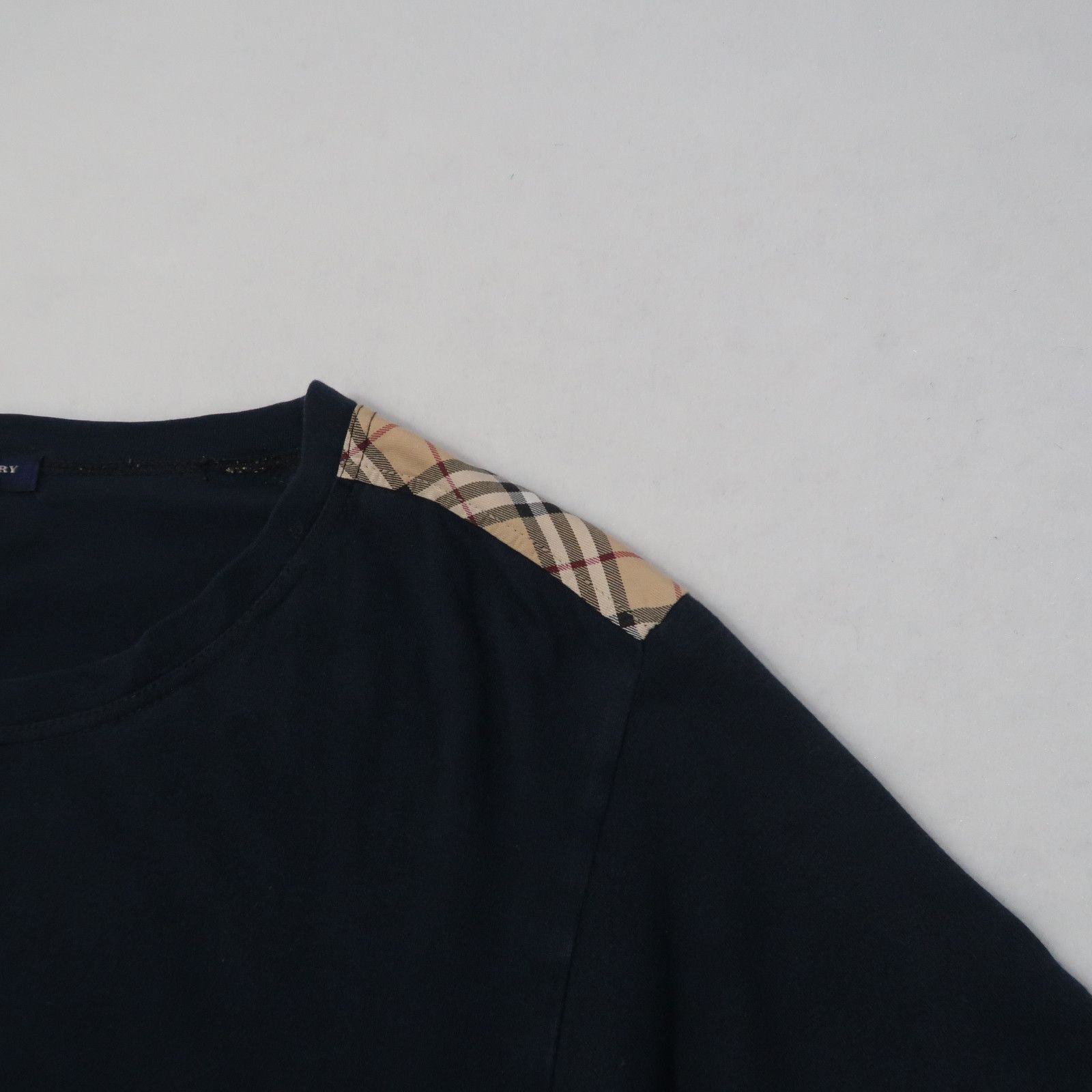Burberry Vintage 90s Burberry Nova Check Shoulder Distressed Tee Size US L / EU 52-54 / 3 - 5 Thumbnail