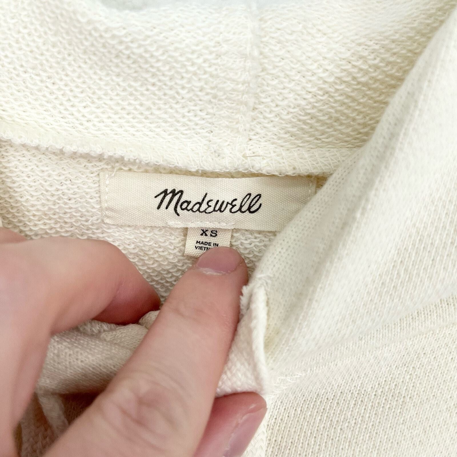 Madewell Madewell Size XS Bubble Sleeve Outdoor Cream Cropped Sweater Size XS / US 0-2 / IT 36-38 - 4 Thumbnail