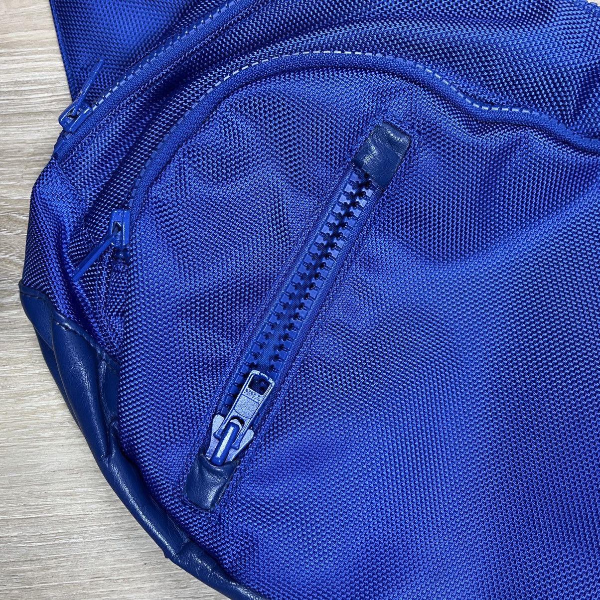 HARE × Japanese Brand Hare Crossbody Bag Blue Leather Sling Bag Size ONE SIZE - 4 Thumbnail