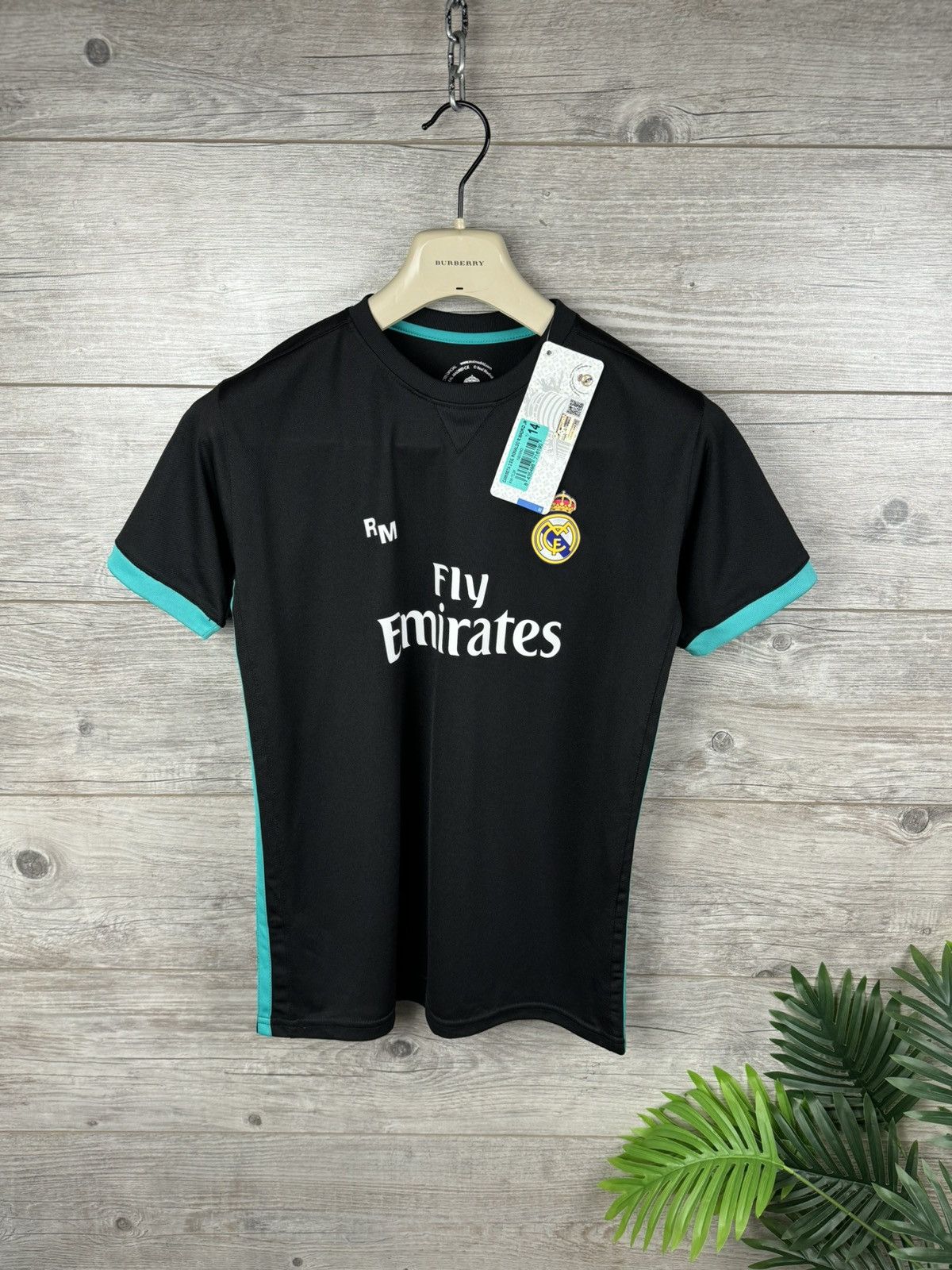 Other Soccer jersey football Real Madrid tee Ronaldo 7 Size US XS / EU 42 / 0 - 9 Thumbnail