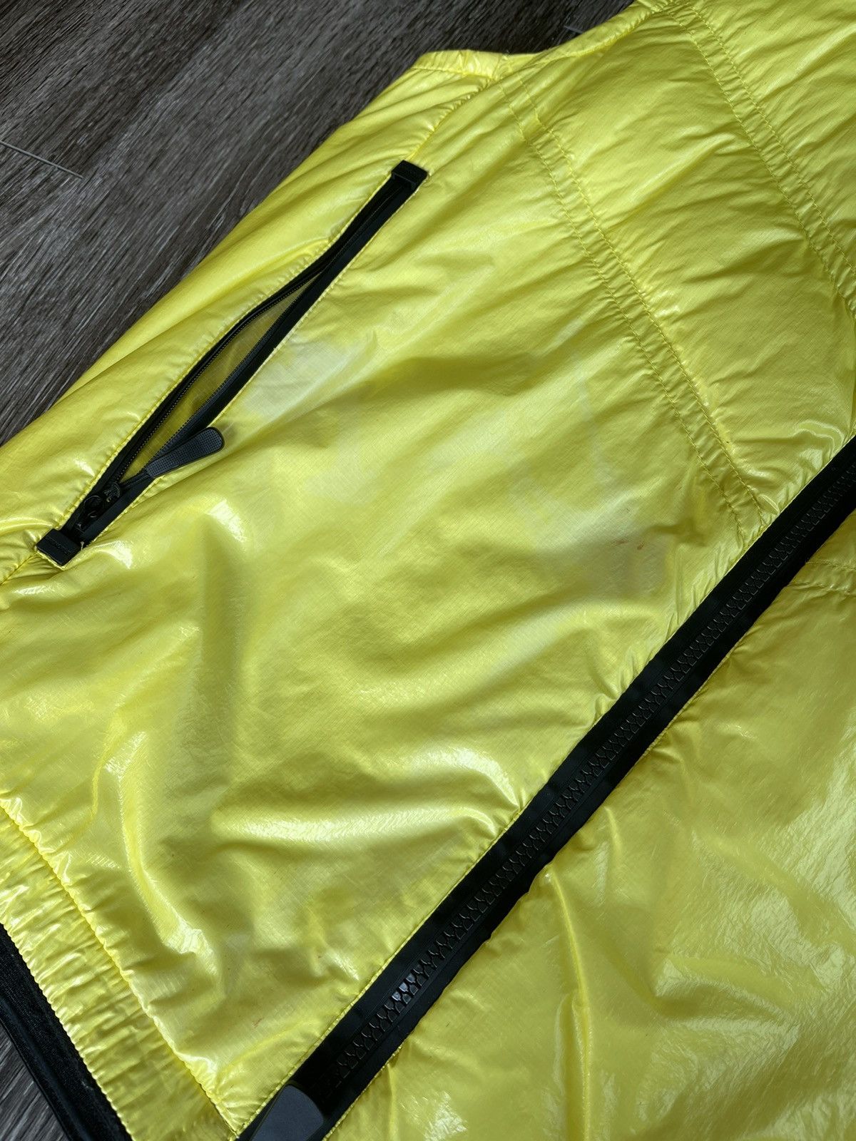 Moncler Moncler Yellow Vest Size US M / EU 48-50 / 2 - 3 Thumbnail