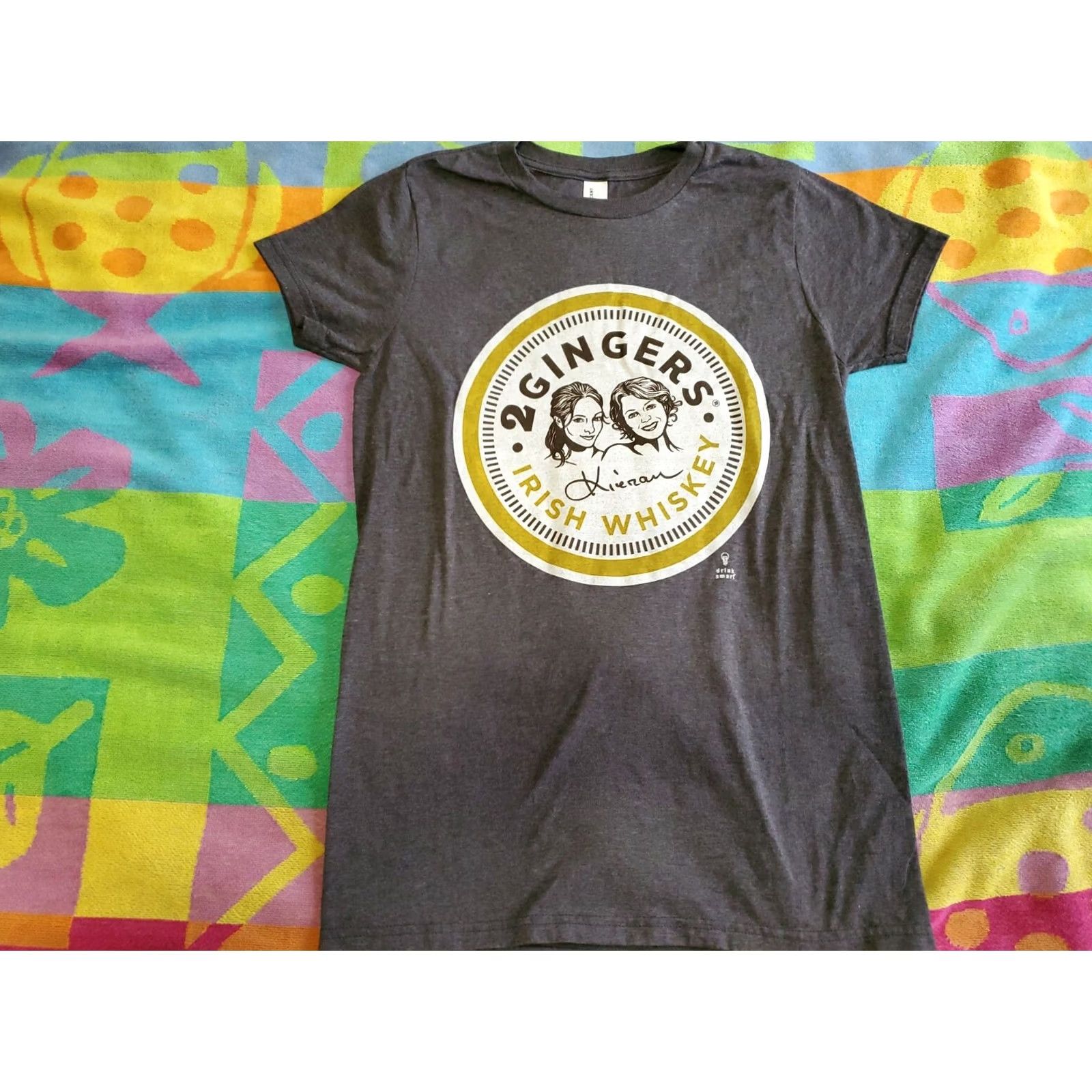 Vintage 2 Gingers Irish Whiskey T-shirt District Shirt Women Small Gray Crew Neck Short Sleeve Cotton Graphic Print" Size S / US 4 / IT 40 - 3 Thumbnail