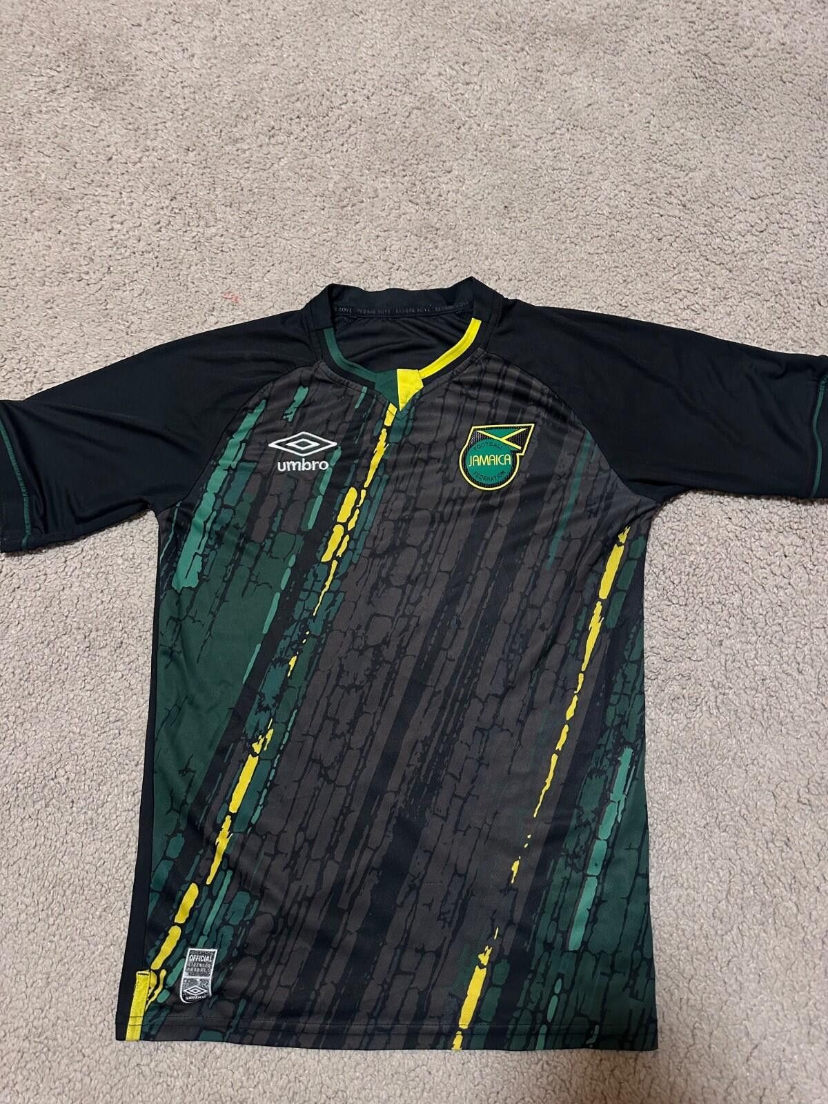 Umbro 2021/22 Jamaica AWAY Jersey Umbro Soccer Football Reggae Size US S / EU 44-46 / 1 - 3 Thumbnail