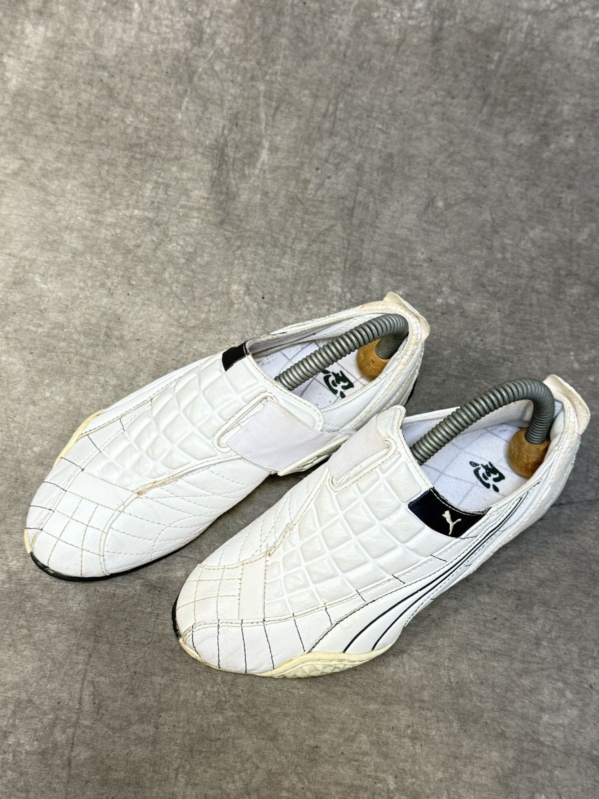Puma × Vintage Vintage Puma Speedcat Y2K Leather Sneakers Size US 5 / IT 35 - 1 Thumbnail