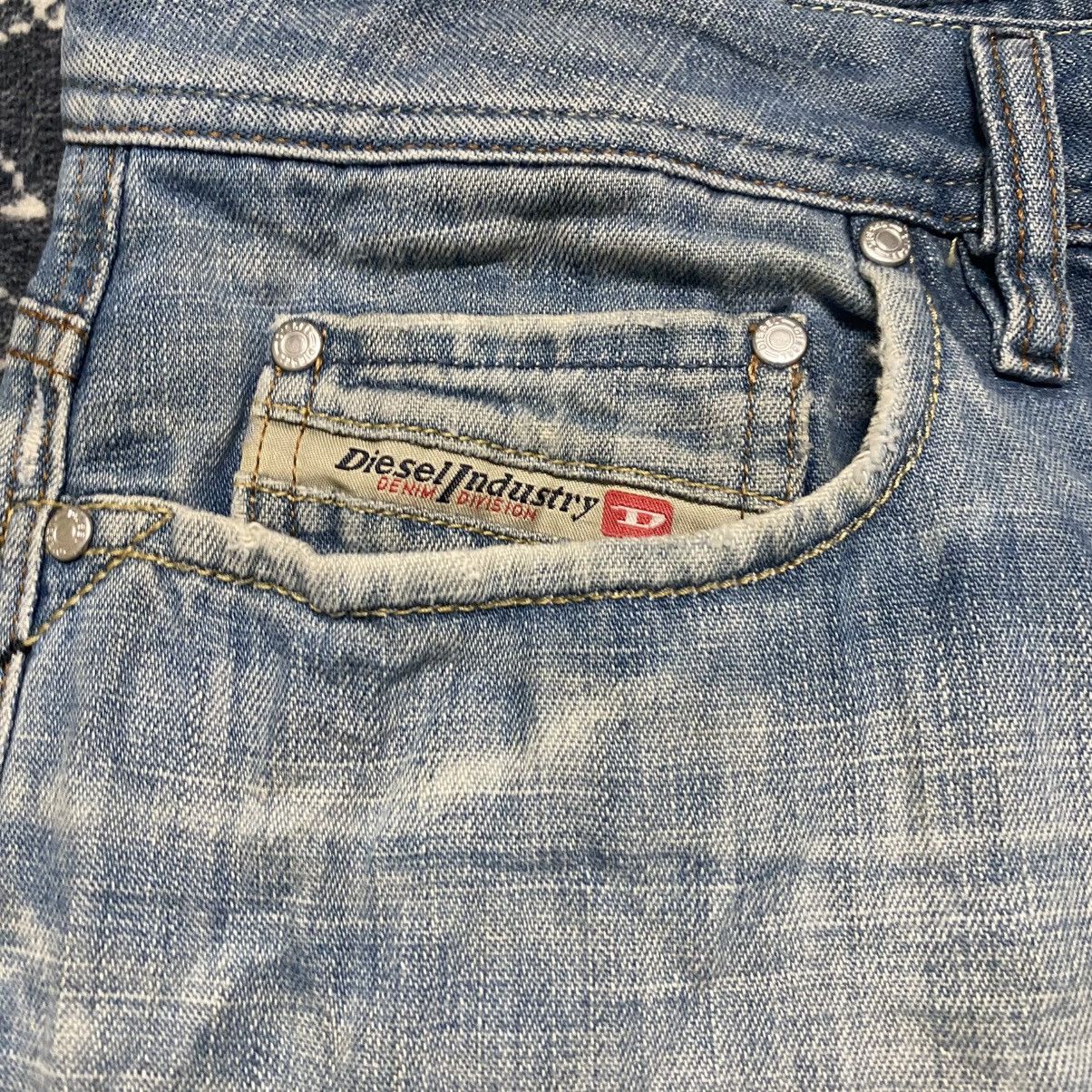 Diesel Vintage Diesel Punk Label Rabox Denim Jeans Size US 31 - 22 Thumbnail