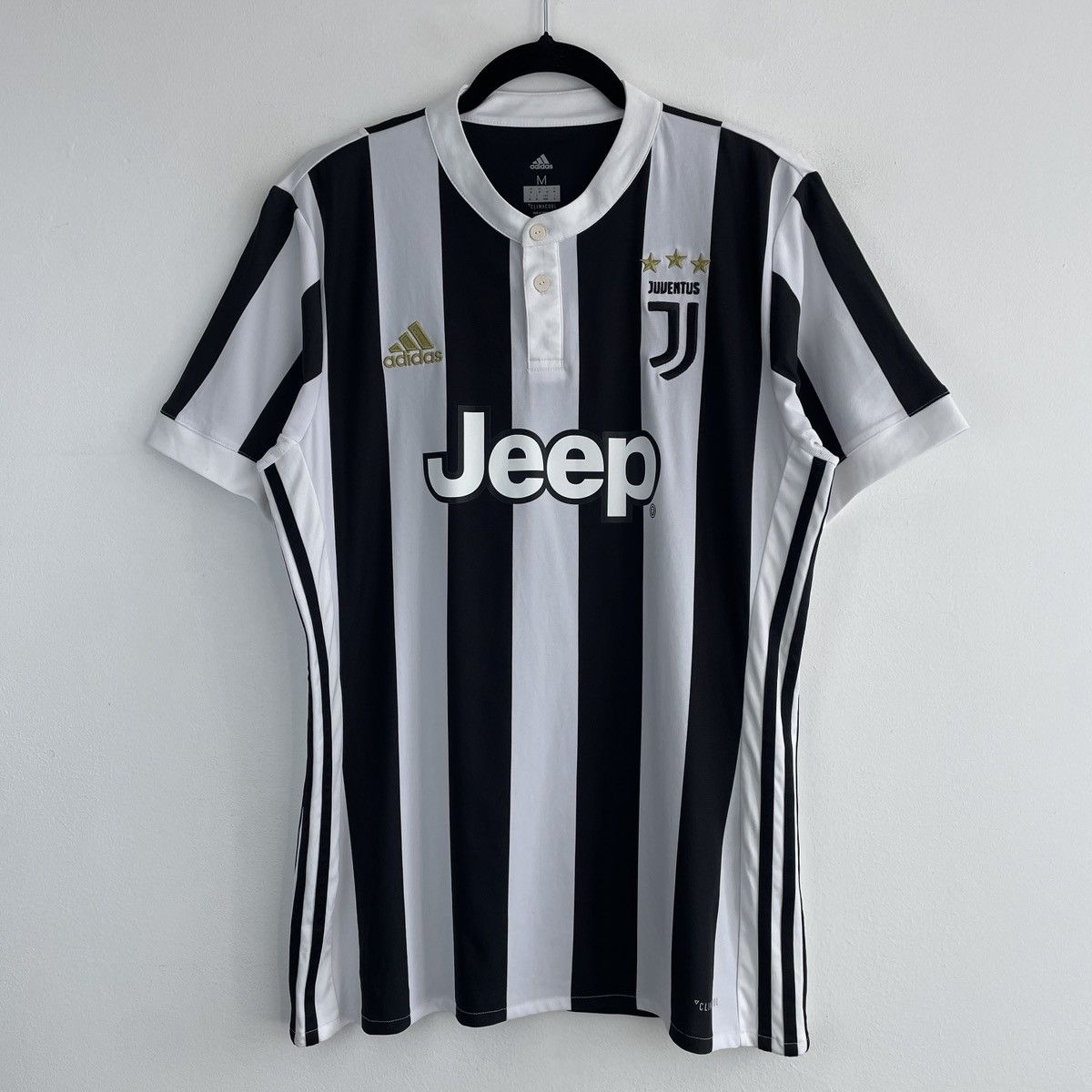 Adidas Juventus Cristiano Ronaldo Adidas Home Jersey 2017/2018 Size US M / EU 48-50 / 2 - 2 Thumbnail