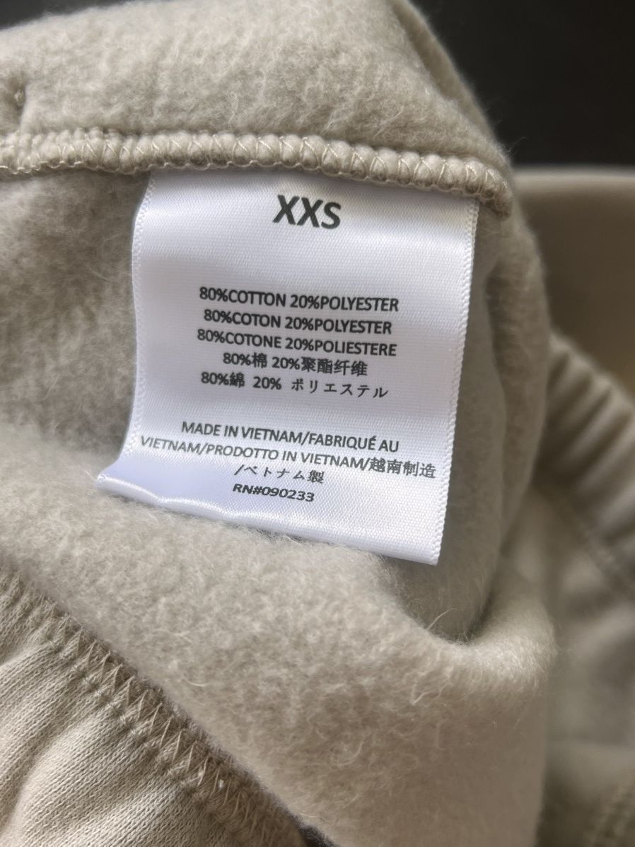 Essentials Fear of god essentials sweatpants tan size XXS new with tags Size US 26 / EU 42 - 6 Thumbnail