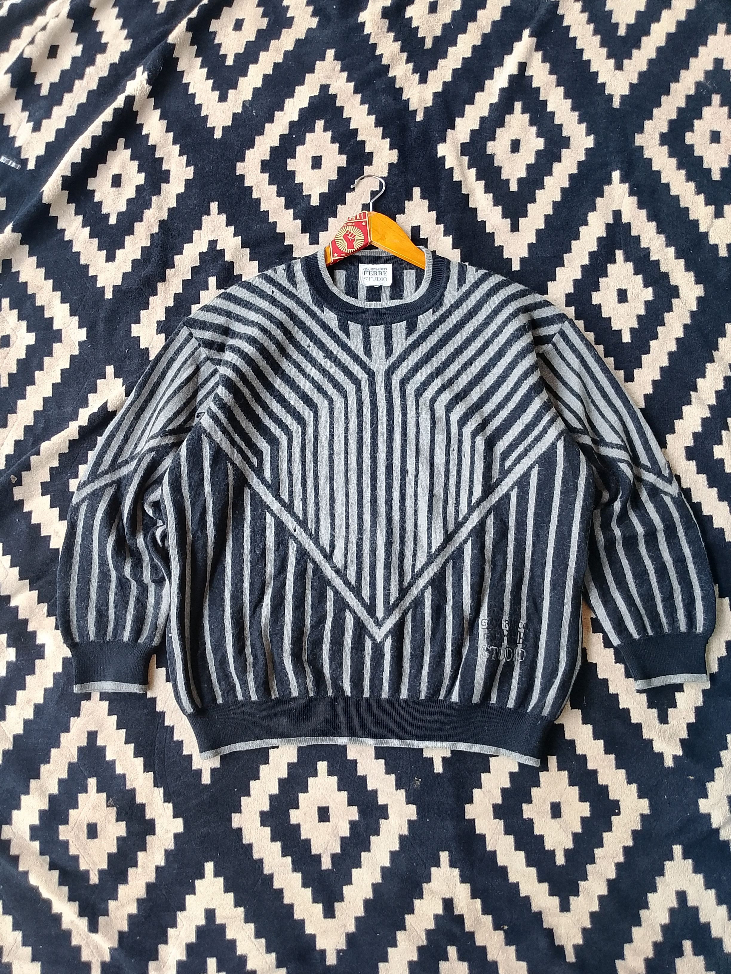 Gianfranco Ferre Vintage Knitwear by Gianfranco Ferre Studio Moscow Luxury Size US XL / EU 56 / 4 - 1 Thumbnail