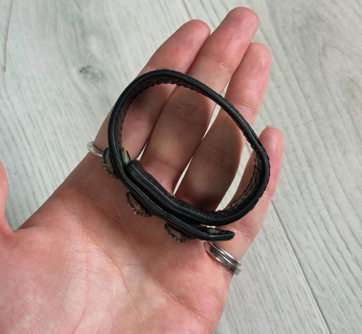 Chrome Hearts 3 Heart Buttons 2 Snap Leather Bracelet