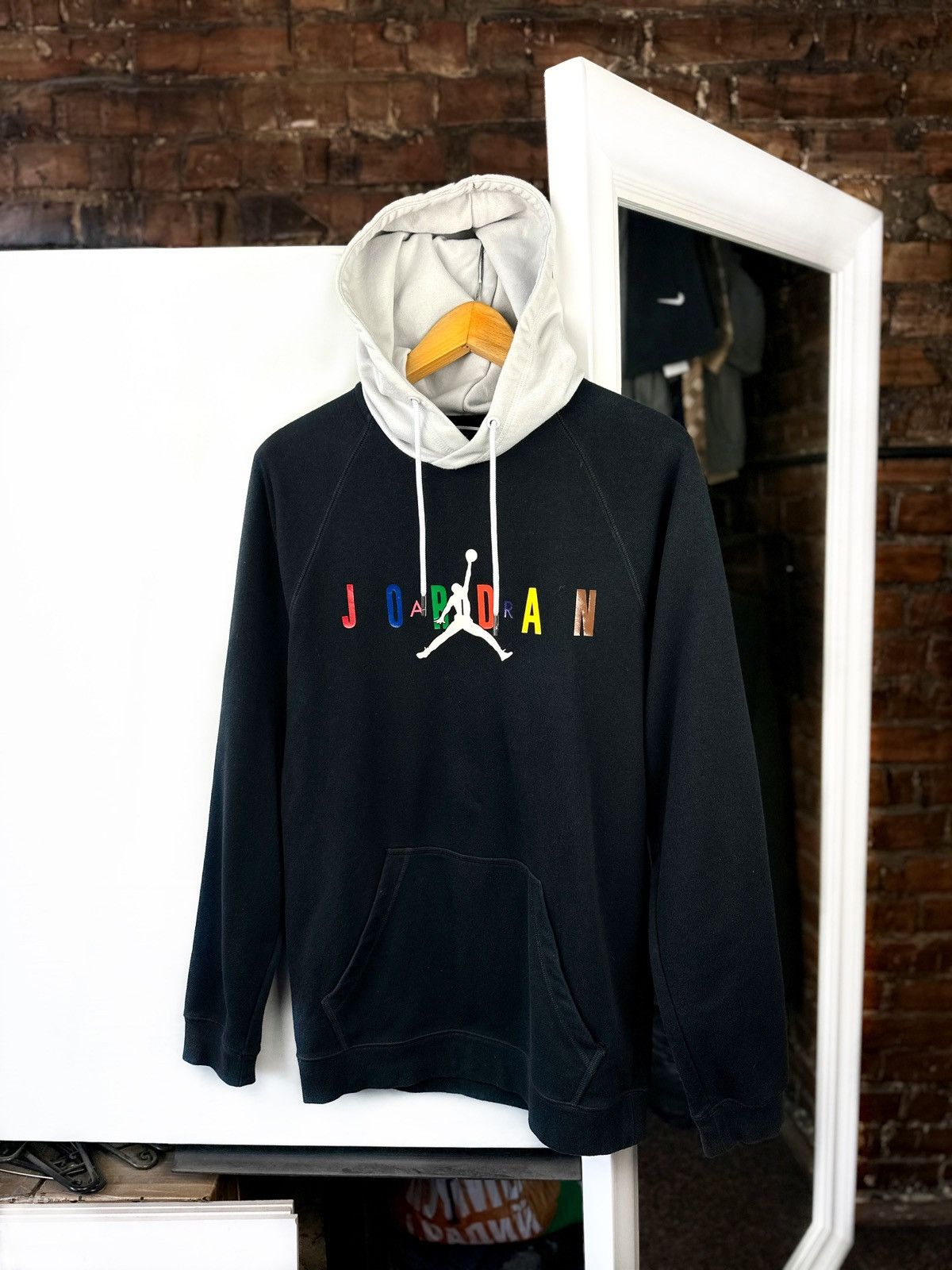 Jordan Brand Men’s Hoodie Jordan Big Logo Black Size: S Size US S / EU 44-46 / 1 - 3 Thumbnail