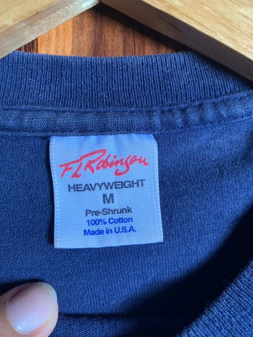 Vintage E34 USA MADE YABATON PIG FL Robinson T-shirts Size US L / EU 52-54 / 3 - 9 Thumbnail