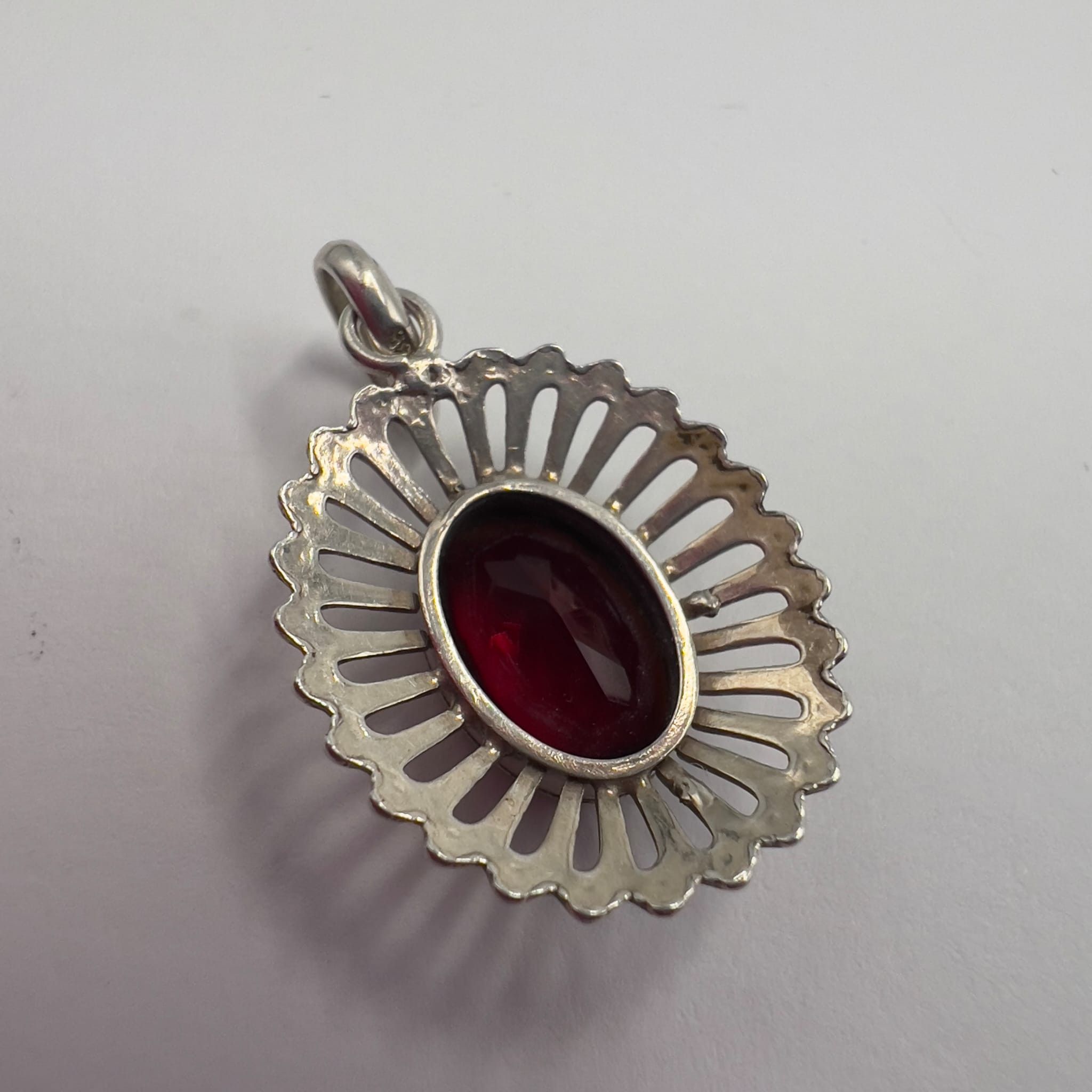 Vintage Vintage 835 Silver Pendant with Red Oval Glass Stone 1.46 g Size ONE SIZE - 6 Thumbnail