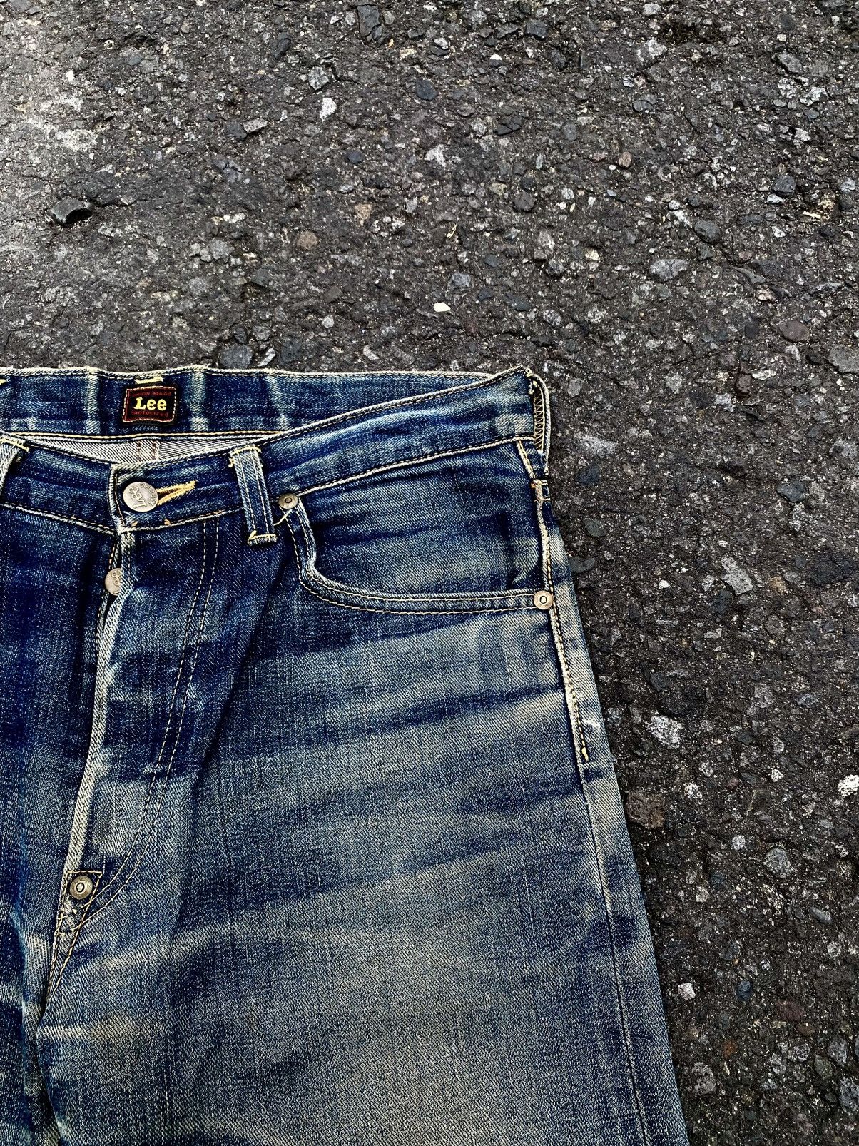 Lee Vtg Lee Half Selvedge Distressed Denim Mud Wash🇯🇵 Size US 32 / EU 48 - 3 Thumbnail
