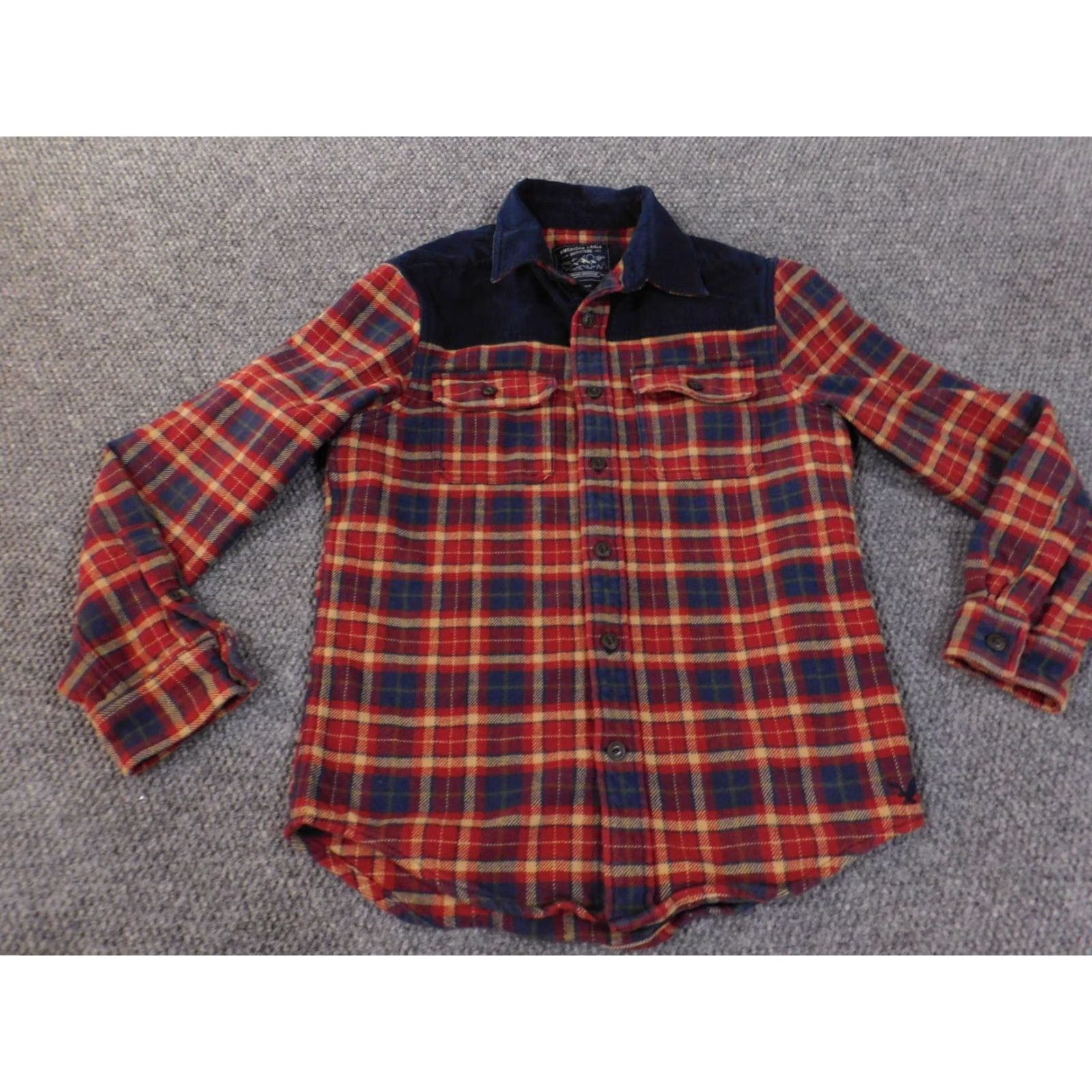 American Eagle Outfitters mens american eagle flannel shirt M red plaid long sleeve button-down collar up outdoor outdoor all seasons mens regular fit cotton heavy plaid Size US M / EU 48-50 / 2 - 4 Thumbnail