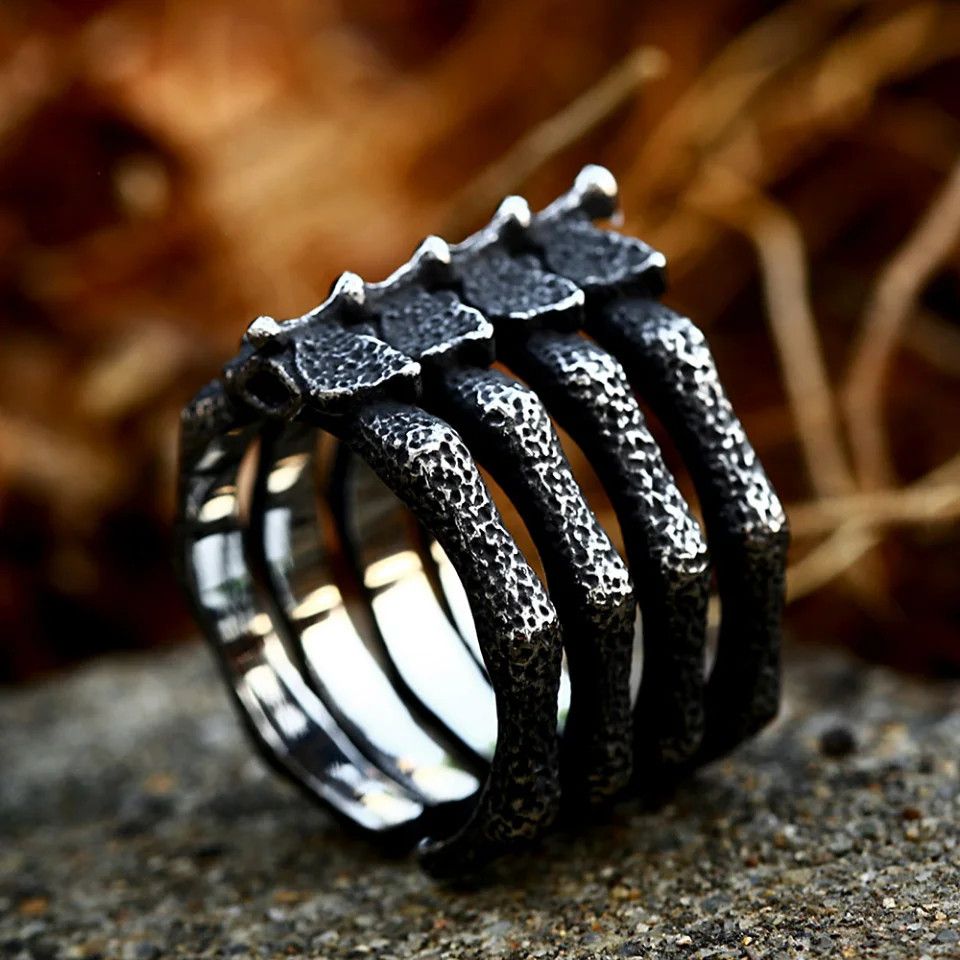 Japanese Brand × Jewelry × Vintage Gothic Vintage Satanic Demon Bone Ring Size ONE SIZE - 3 Thumbnail