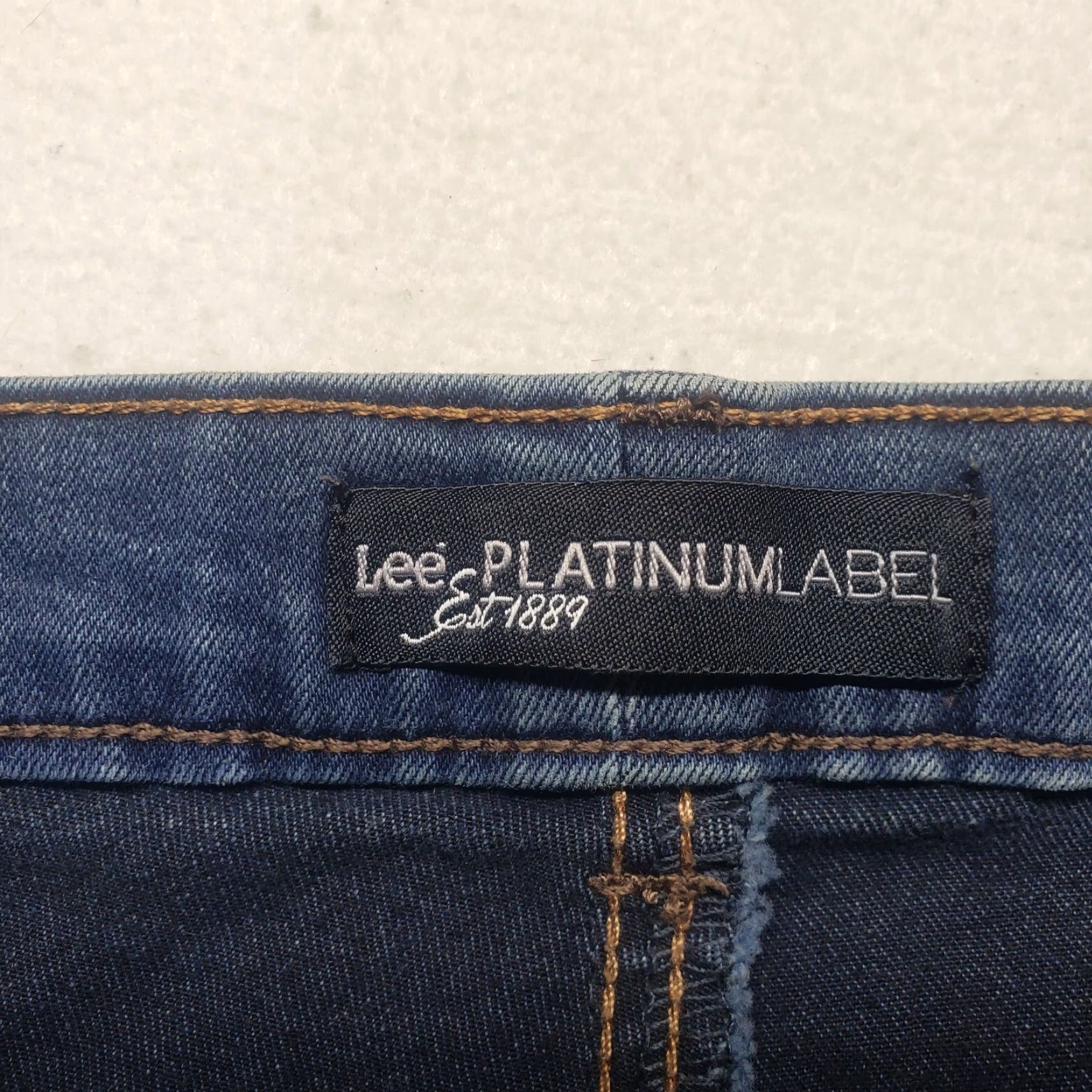 Lee Lee Jeans Pants Women's M Medium Stretch Blue Denim Cotton / spandex Relaxed Classic 10 Size 32" / US 10 / IT 46 - 4 Thumbnail