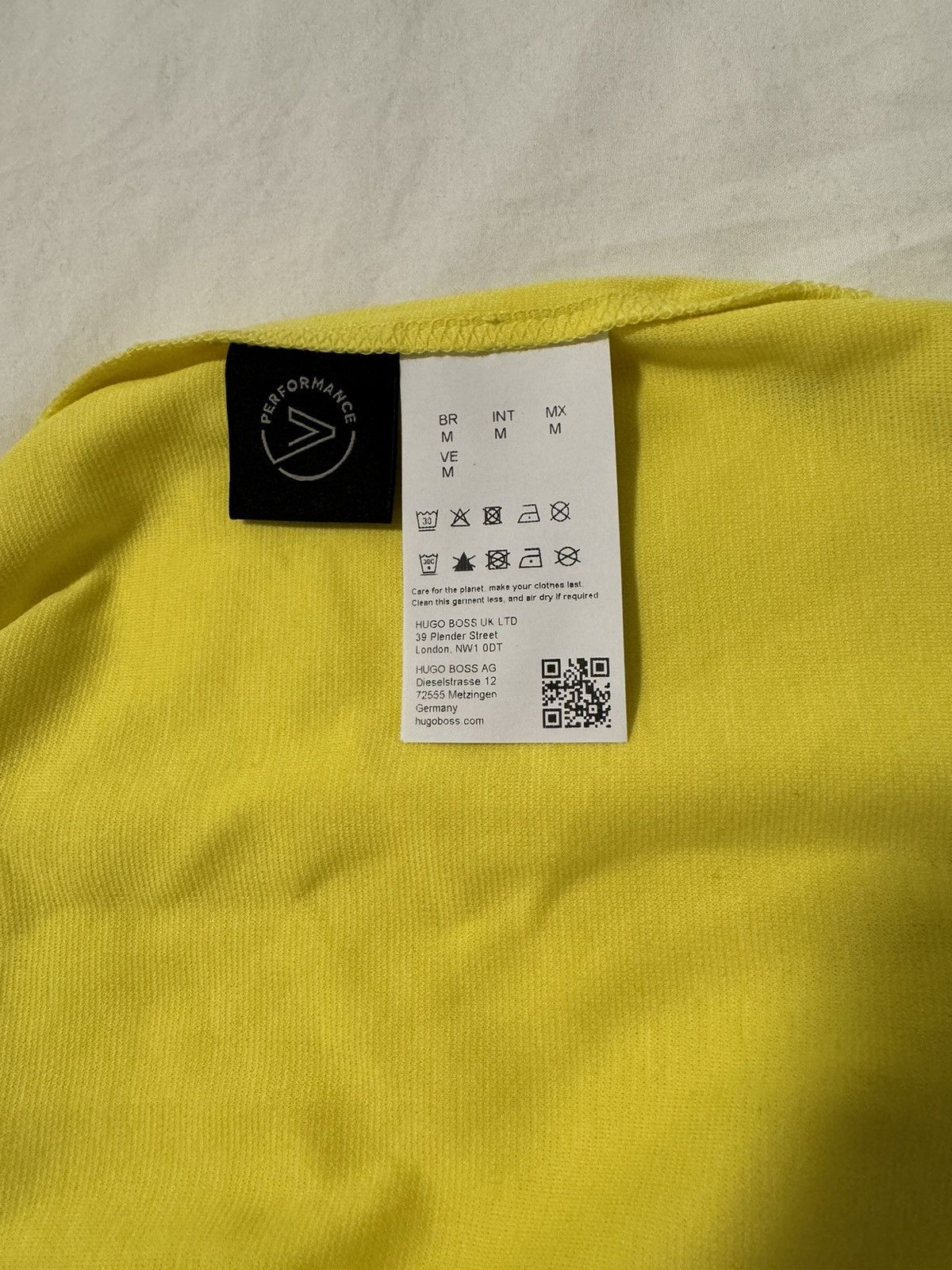 Hugo Boss Embossed Logo Hugo Boss Performance T-Shirt Size US M / EU 48-50 / 2 - 5 Thumbnail