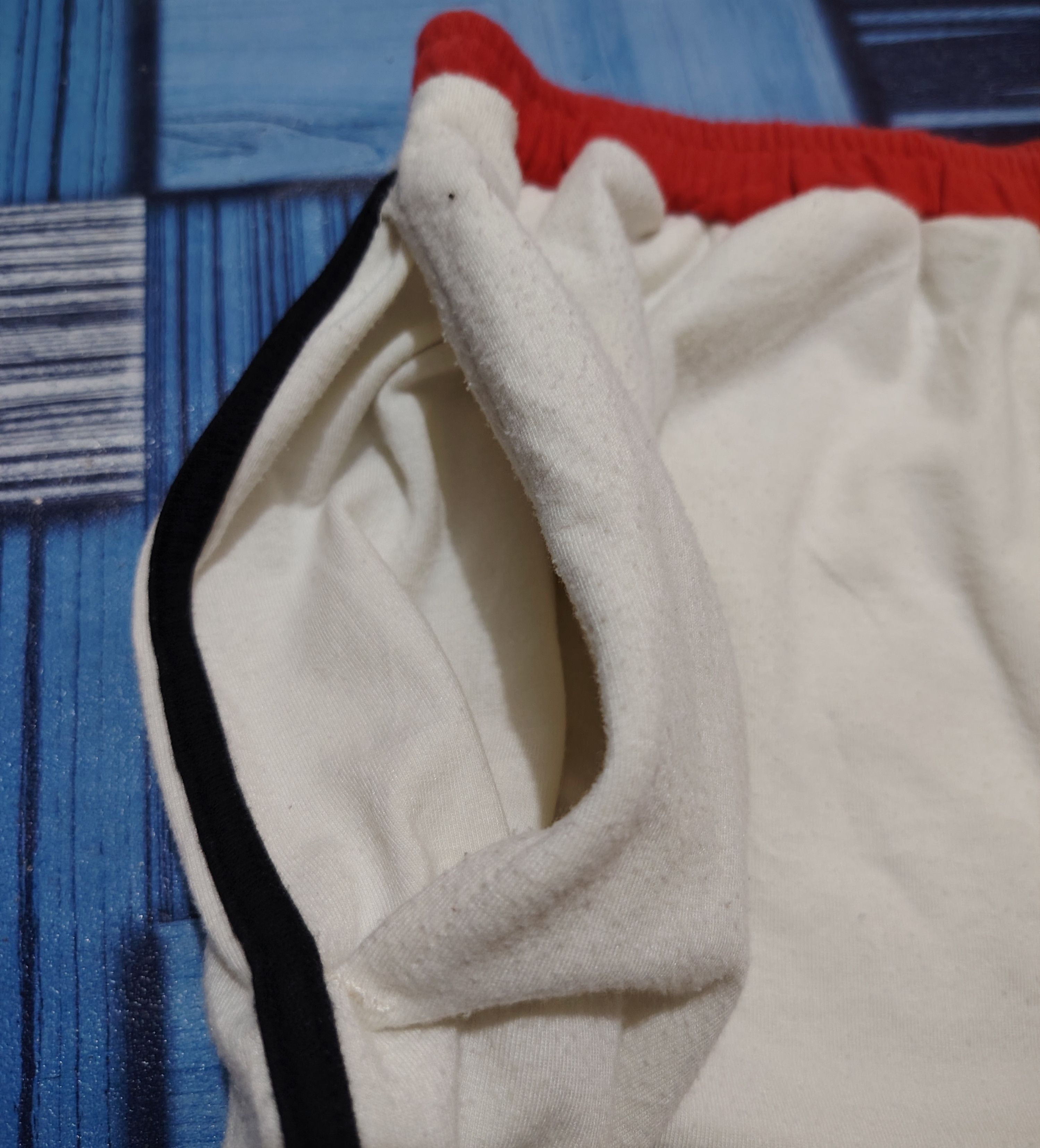 GU × Undercover Undercover x G.U Elastic Waistline White Cream Short Pants Size US 30 / EU 46 - 4 Thumbnail
