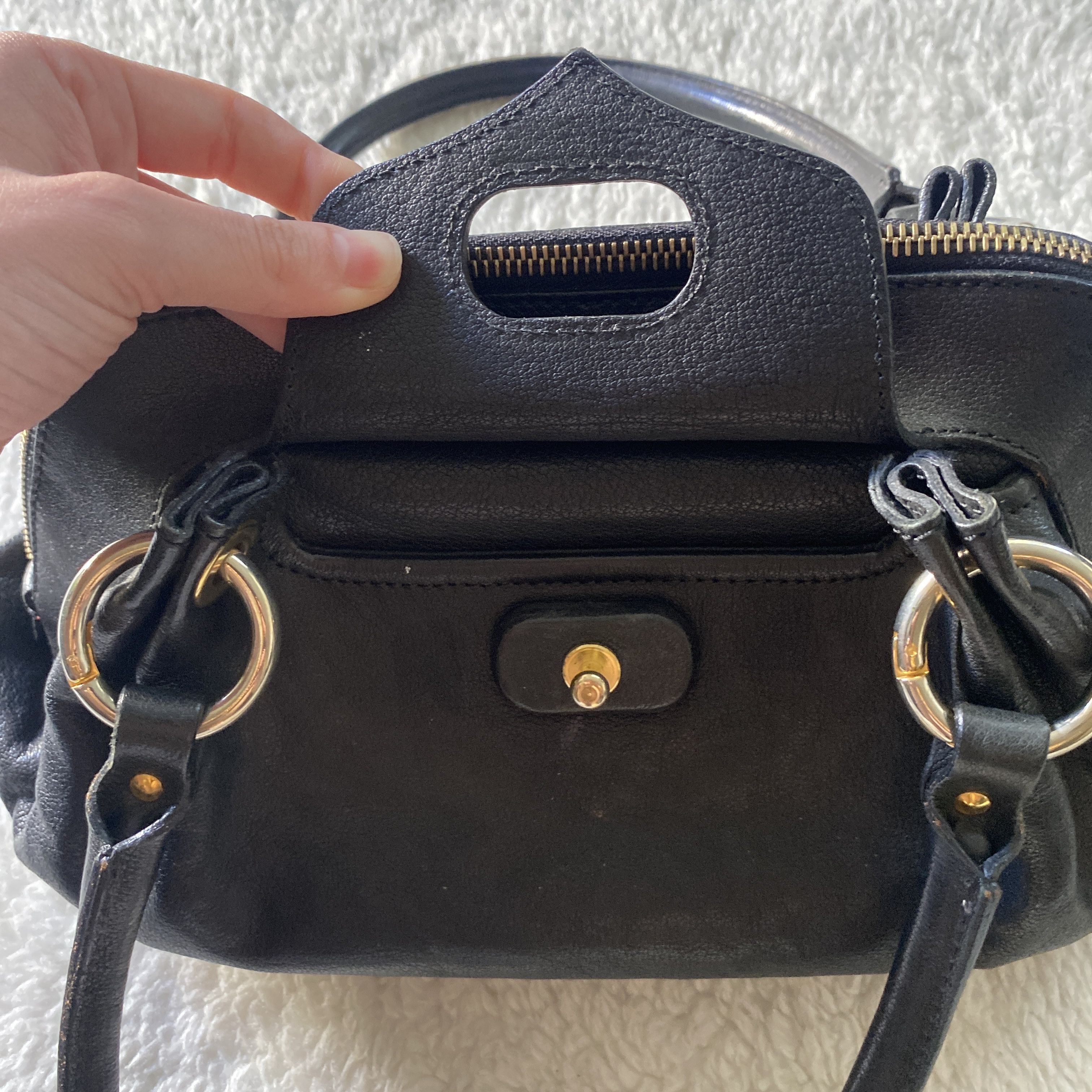 Moschino Vintage Moschino Black Leather Shoulder Bag Size ONE SIZE - 15 Thumbnail
