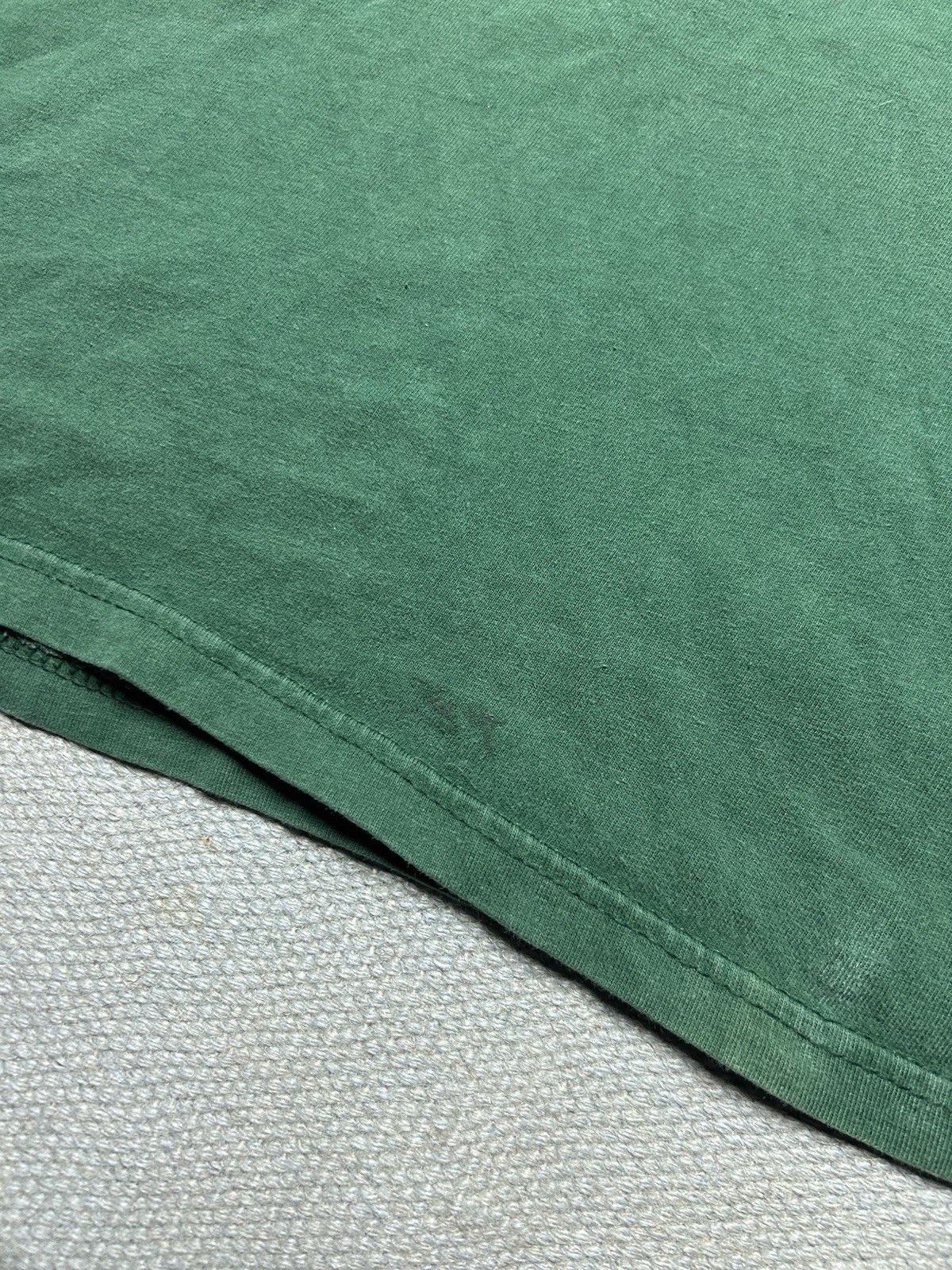 Vintage 90s blank t shirt forest green Hanes beefy cotton faded larg Size US L / EU 52-54 / 3 - 3 Thumbnail