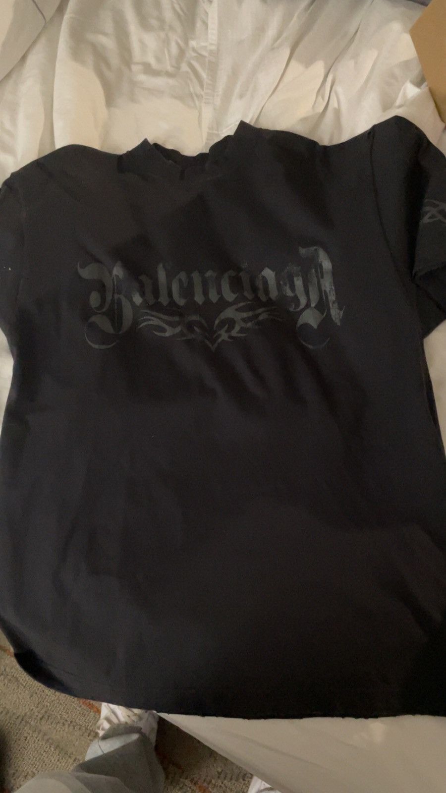 Balenciaga Balenciaga T-Shirt Size US S / EU 44-46 / 1 - 1 Thumbnail