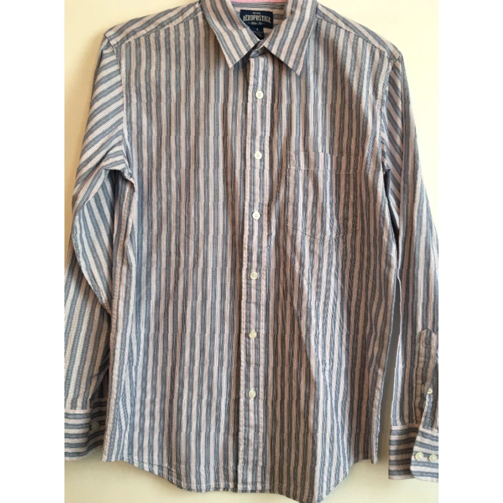 Vintage Aéropostale Shirt Slim Fit Men’s Button Up Blue Pink Striped 100% Cotton Small Size US S / EU 44-46 / 1 - 3 Thumbnail
