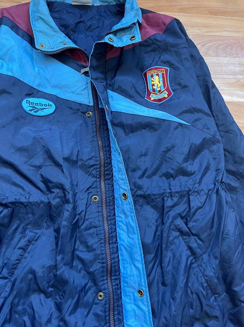 Vintage 195/97 ASTON VILLA FOOTBALL SOCCER BENCH COAT REEBOK JACKET Size US L / EU 52-54 / 3 - 8 Thumbnail