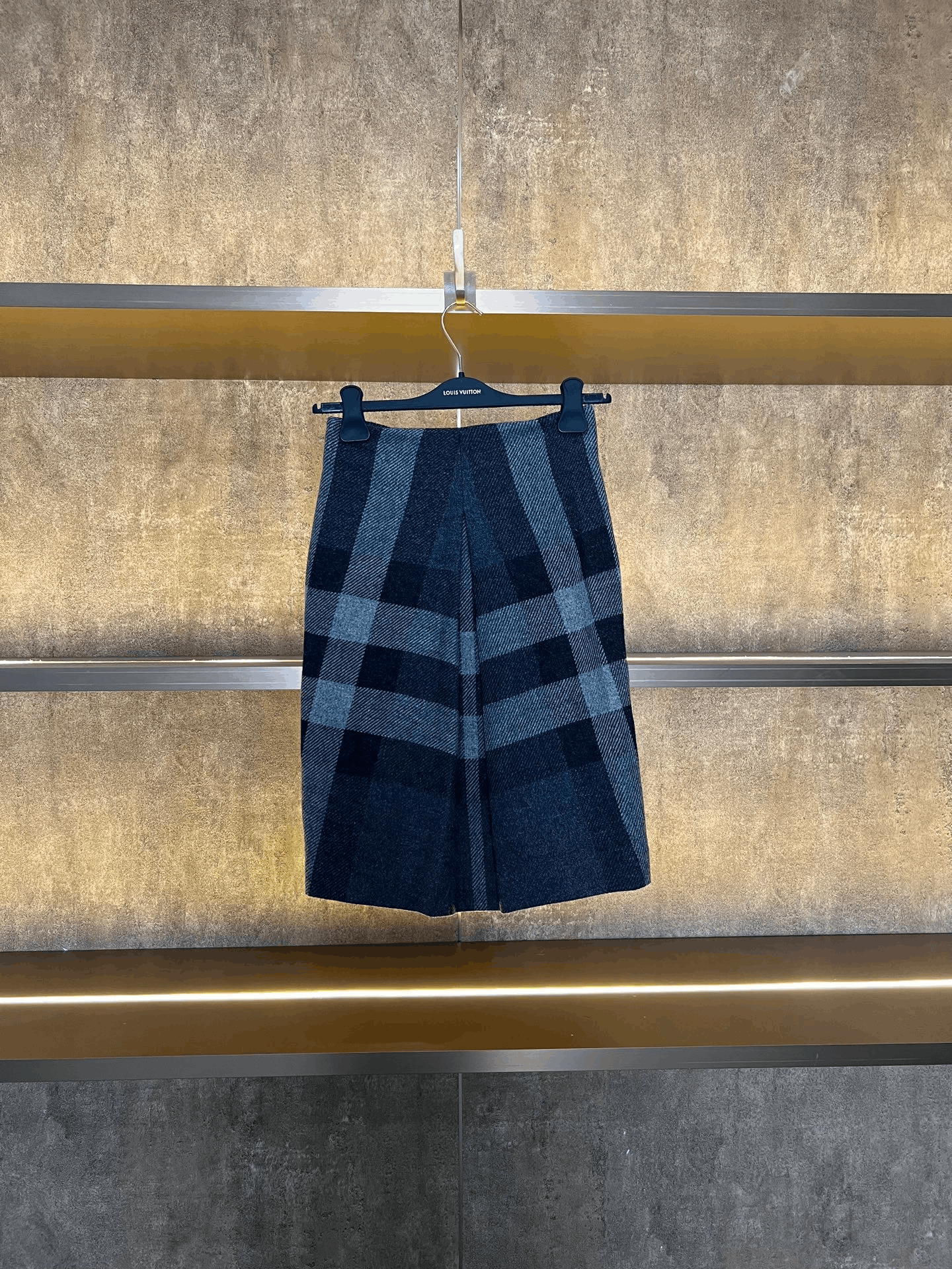 Burberry Burberry Wool Plaid Skirt Size 34" / US 12 / IT 48 - 1 Thumbnail