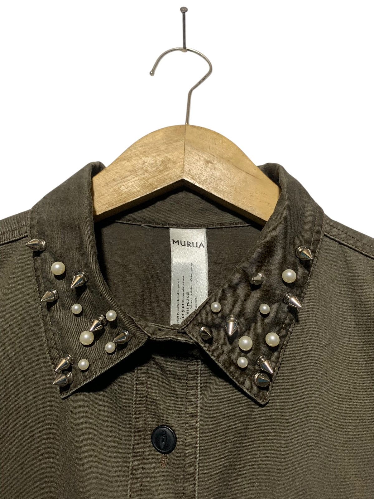 If Six Was Nine × Japanese Brand × Le Grande Bleu (L.G.B.) Y2k Murua by Mark styler studded spike pearl backprint shirt Size US M / EU 48-50 / 2 - 4 Thumbnail