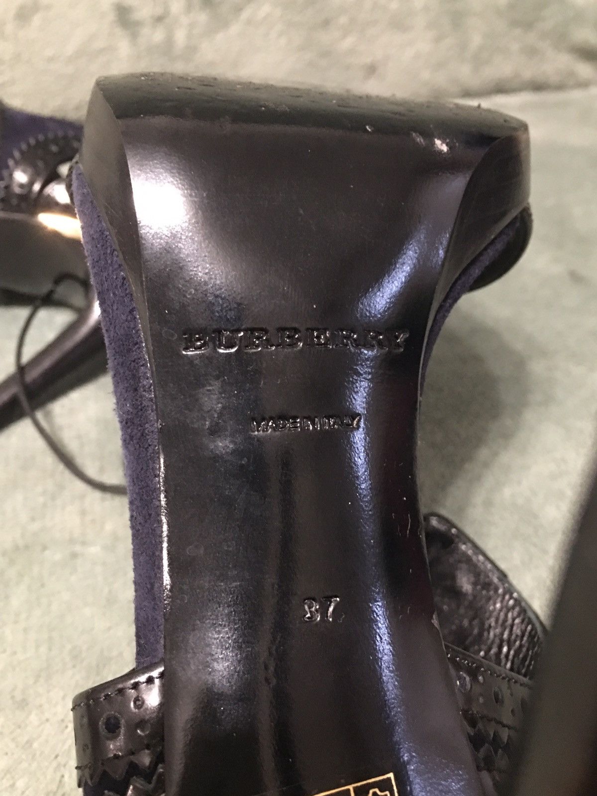Burberry Burberry Suede Heels Stiletto Leather Trim Navy Blue EU 37 Size US 7 / IT 37 - 11 Thumbnail